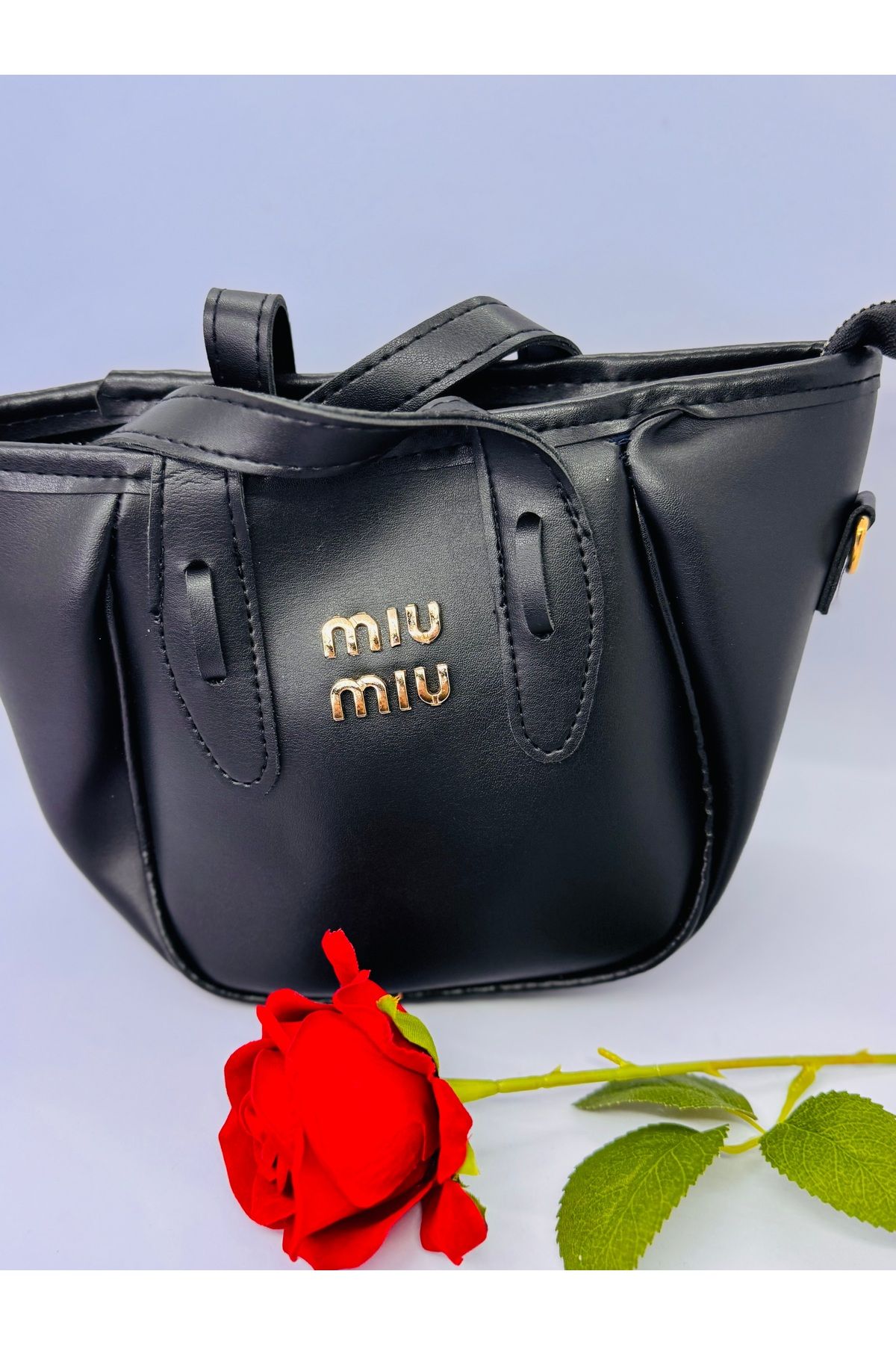 shop Kadın MIU MIU Siyah Çanta