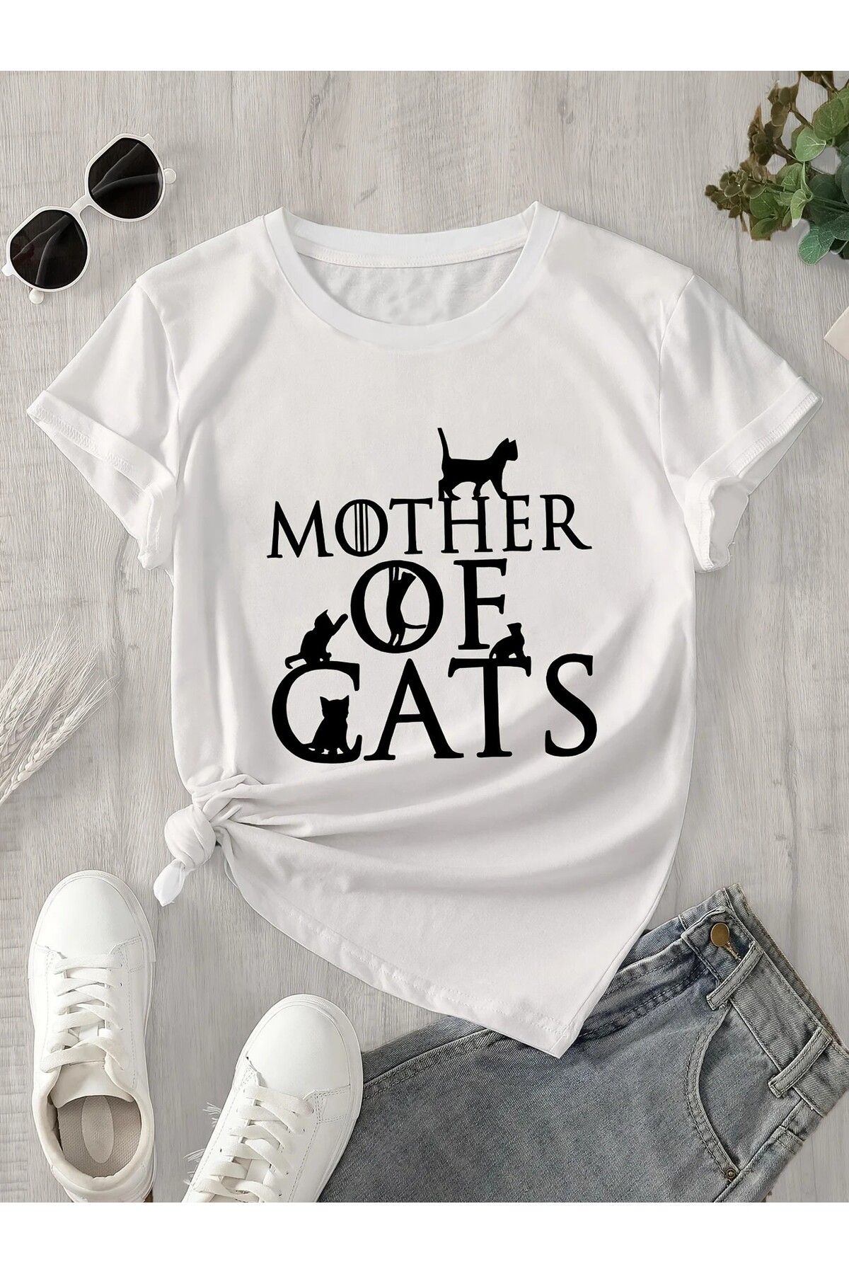 LEIVOR Mother Of Cats Baskılı daenerys temalı Kadın T-shirt