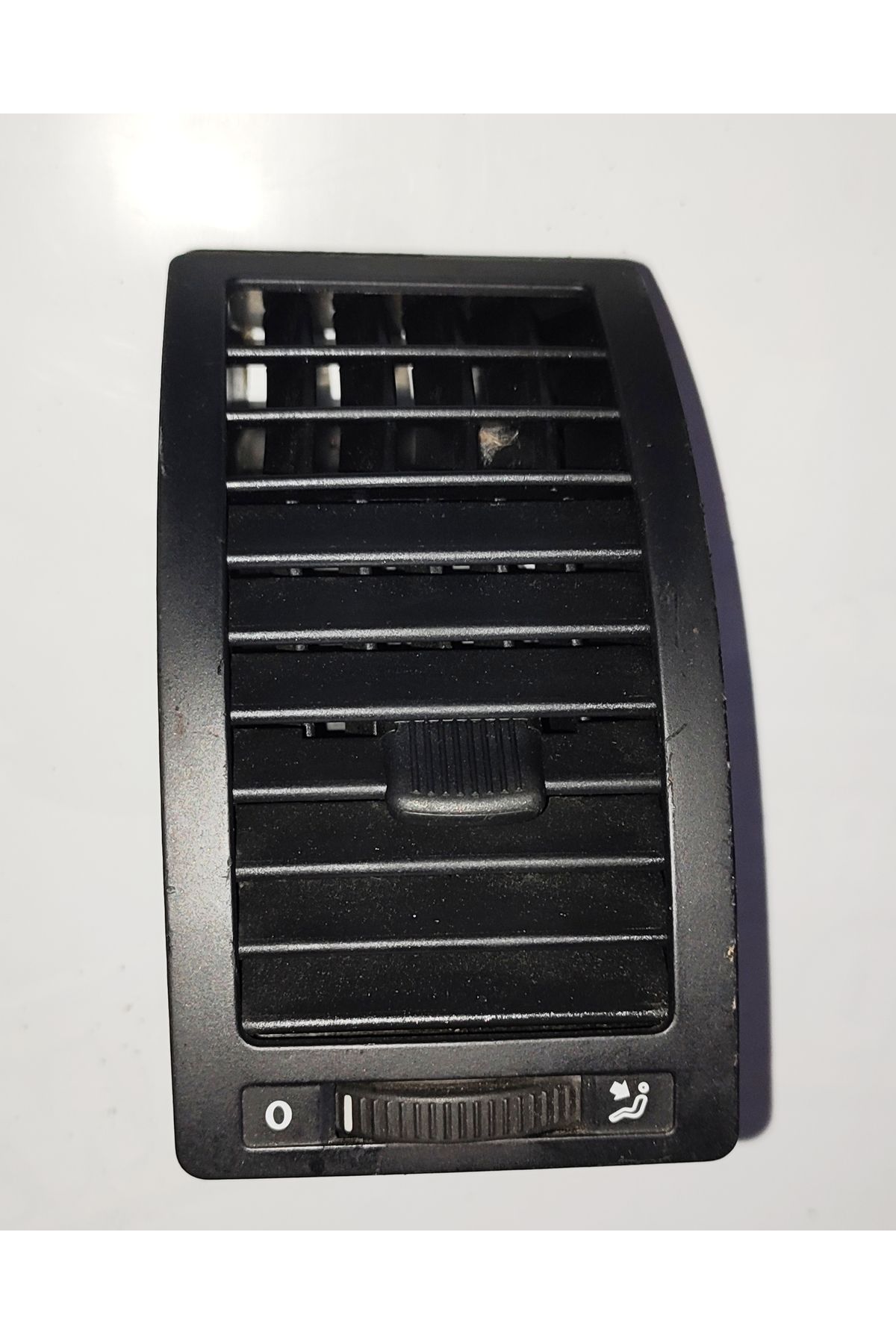 OEM Polo sağ Ön Havalandırma Izgarası 6Q0819704 2002 2009