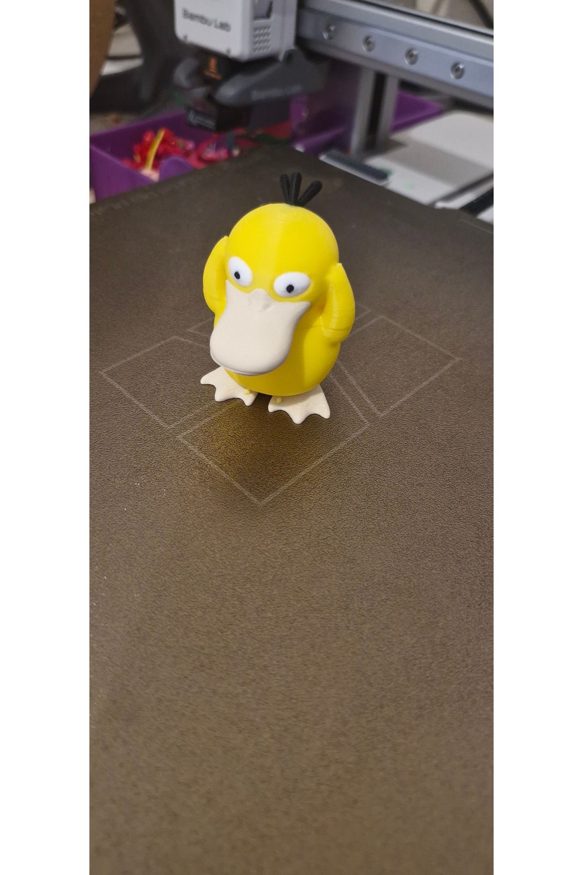 SAHAA Psyduck Figür 10 Cm Pokemon