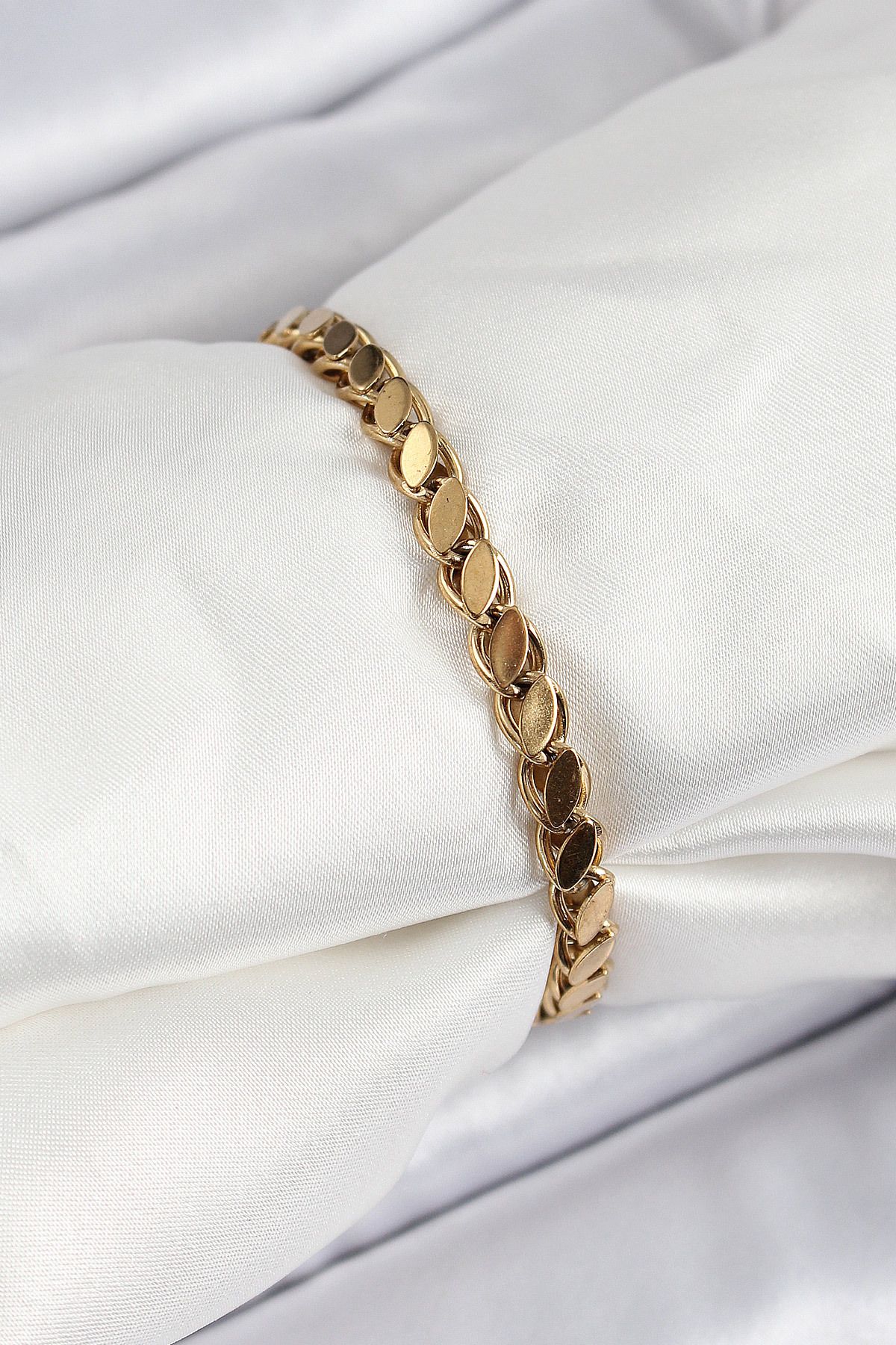 NEZADE STORE 316L Çelik Arpa Model Gold Renk Kadın Bilekik