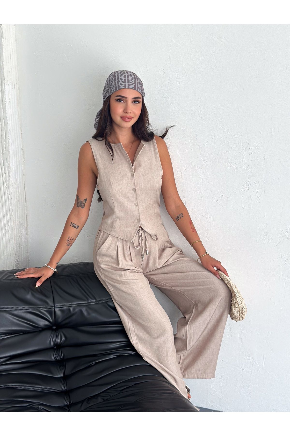 MODA Yelekli Geniş Paça Pantolonlu Takım