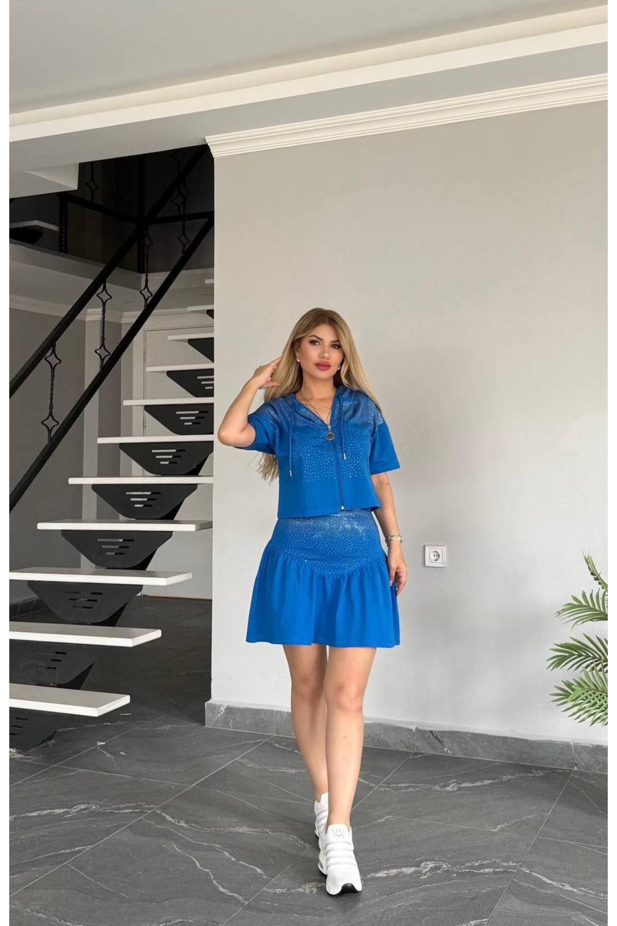 Bella Belluci Yeni Sezon Etekli Takım