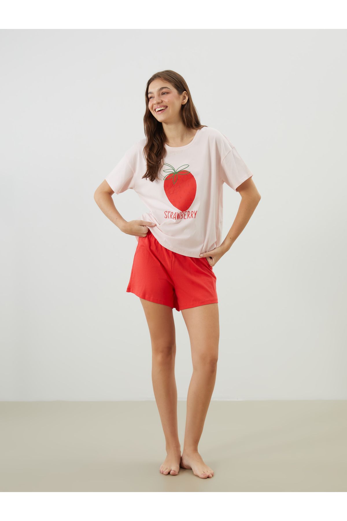 LC Waikiki Petite Baskılı Kadın Şortlu Pijama Takımı