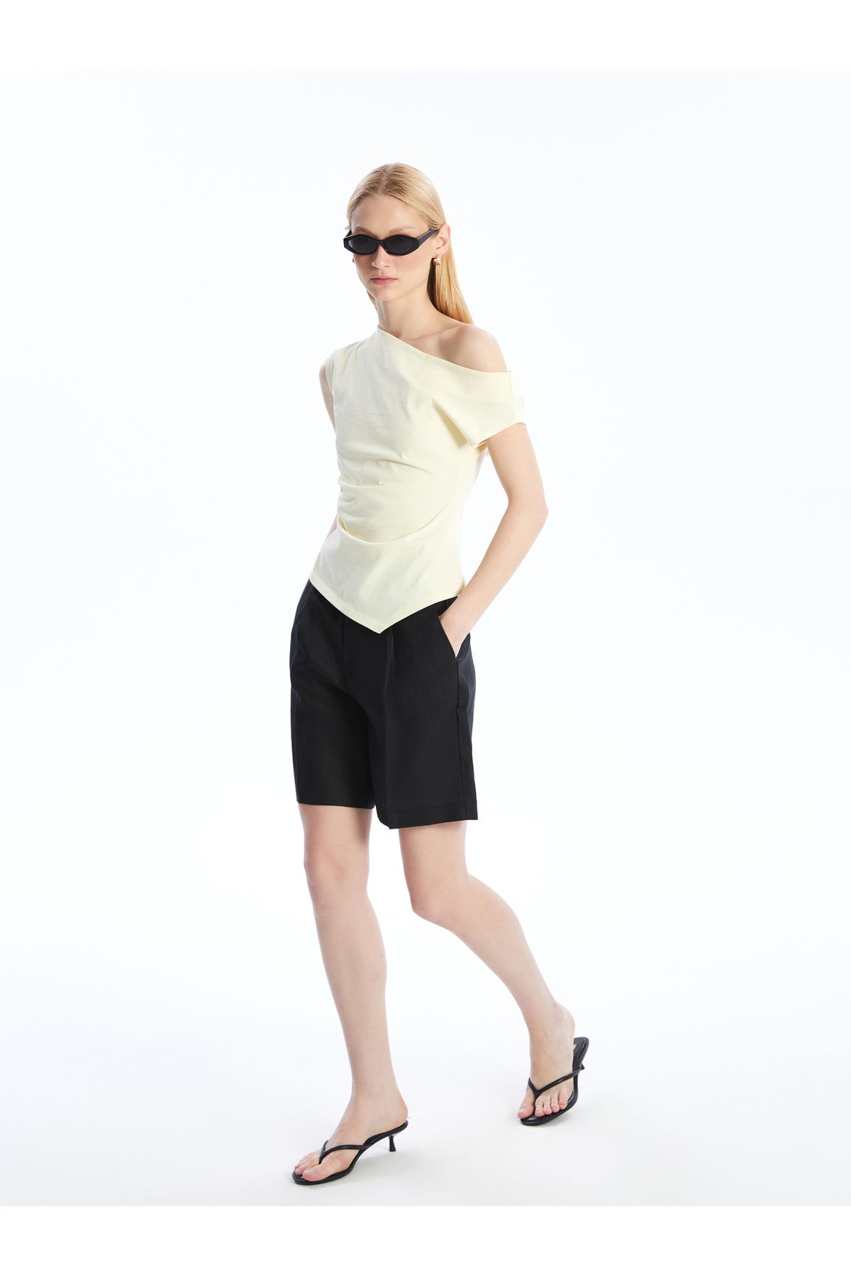 LC Waikiki Loose Fit Keten Kadın Şort