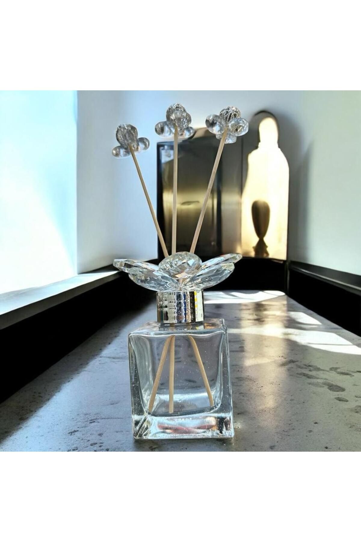 Peramari Dekoratif Kristal Cam Oda Koku Şişesi Şeffaf Sade- Gümüş