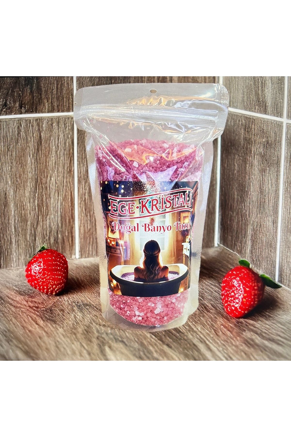 EGE KRİSTALİ EGE KRİSTALİ ÇİLEK AROMALI BANYO TUZU 2.5 KG