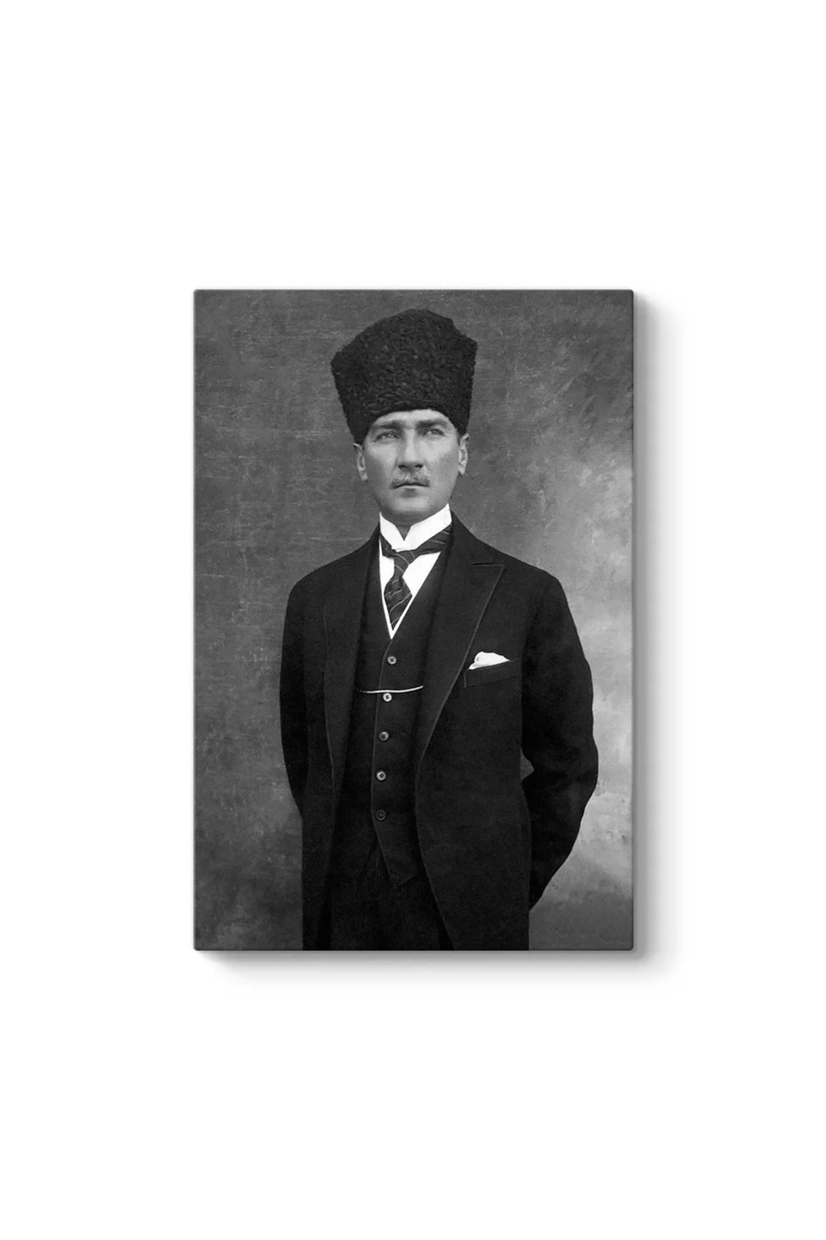 onurreklamonline Dekota Üzeri Atatürk Tablosu – 50x70 cm – Yüksek Kaliteli UV Baskı – Duvar Dekoru