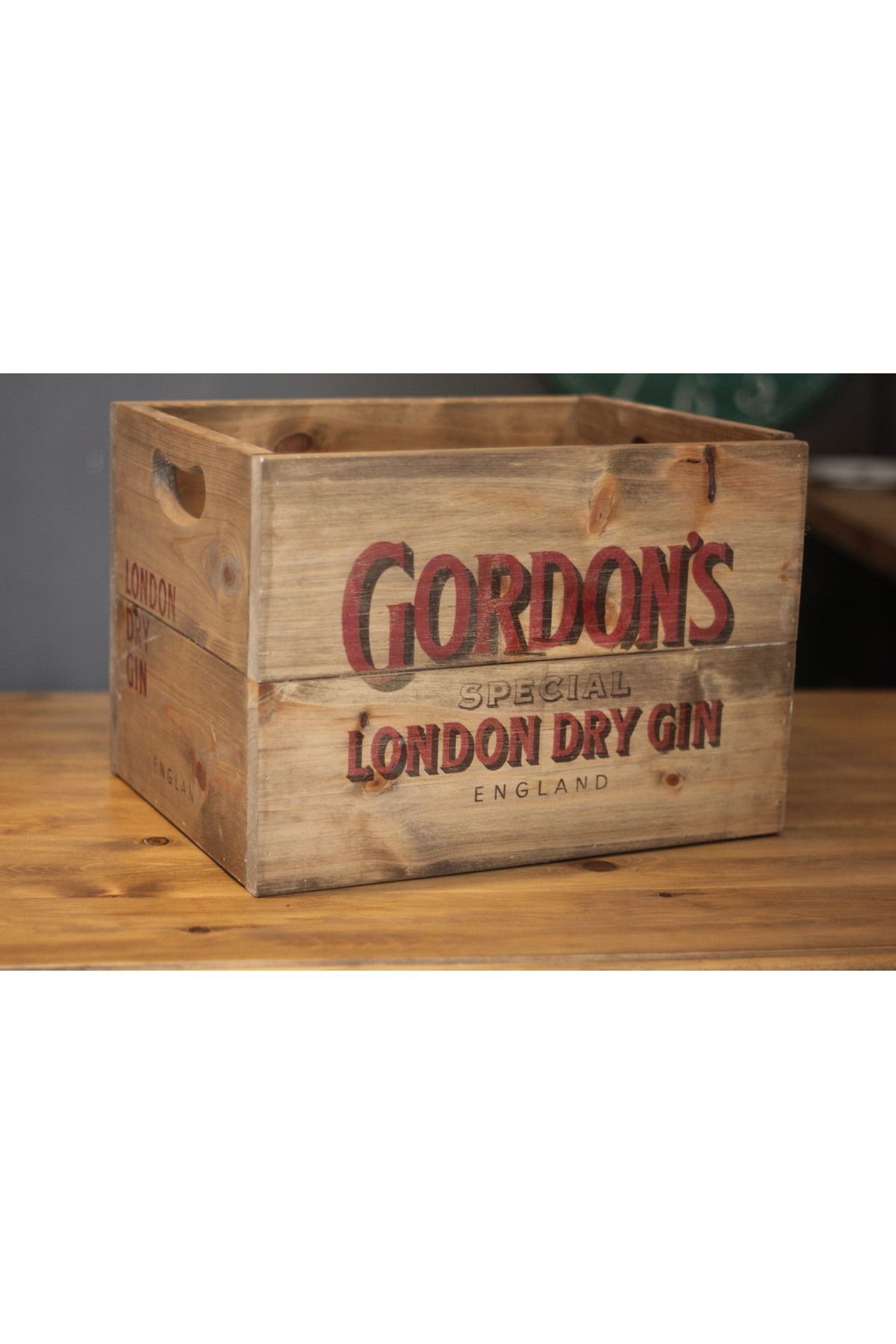 pratikolay GORDON (40x32x28cm) RETRO DEKORATİF ÇOK AMAÇLI KUTU