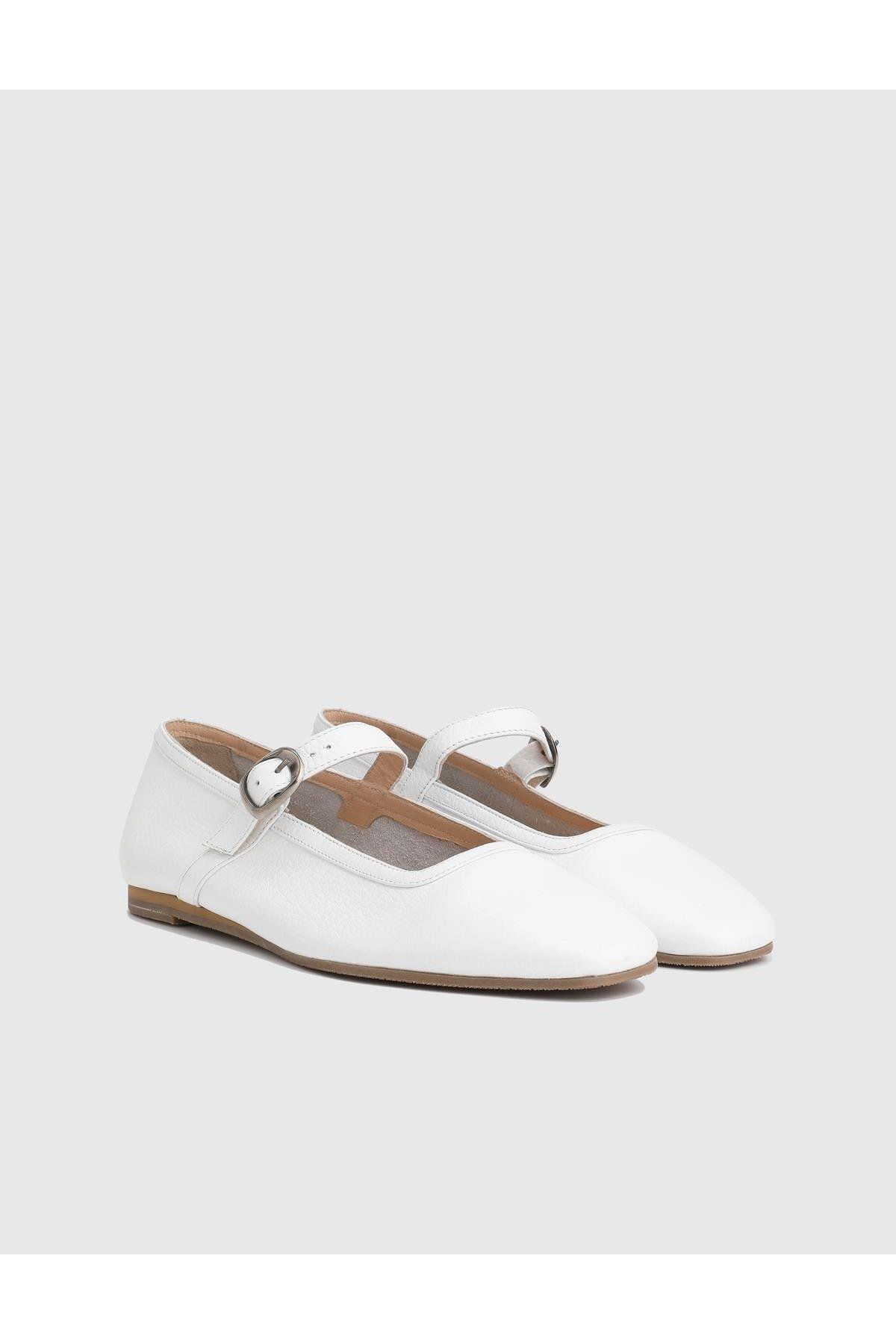 İLVİ Kaori Floter Deri Beyaz Kadın Loafer Ayakkabı