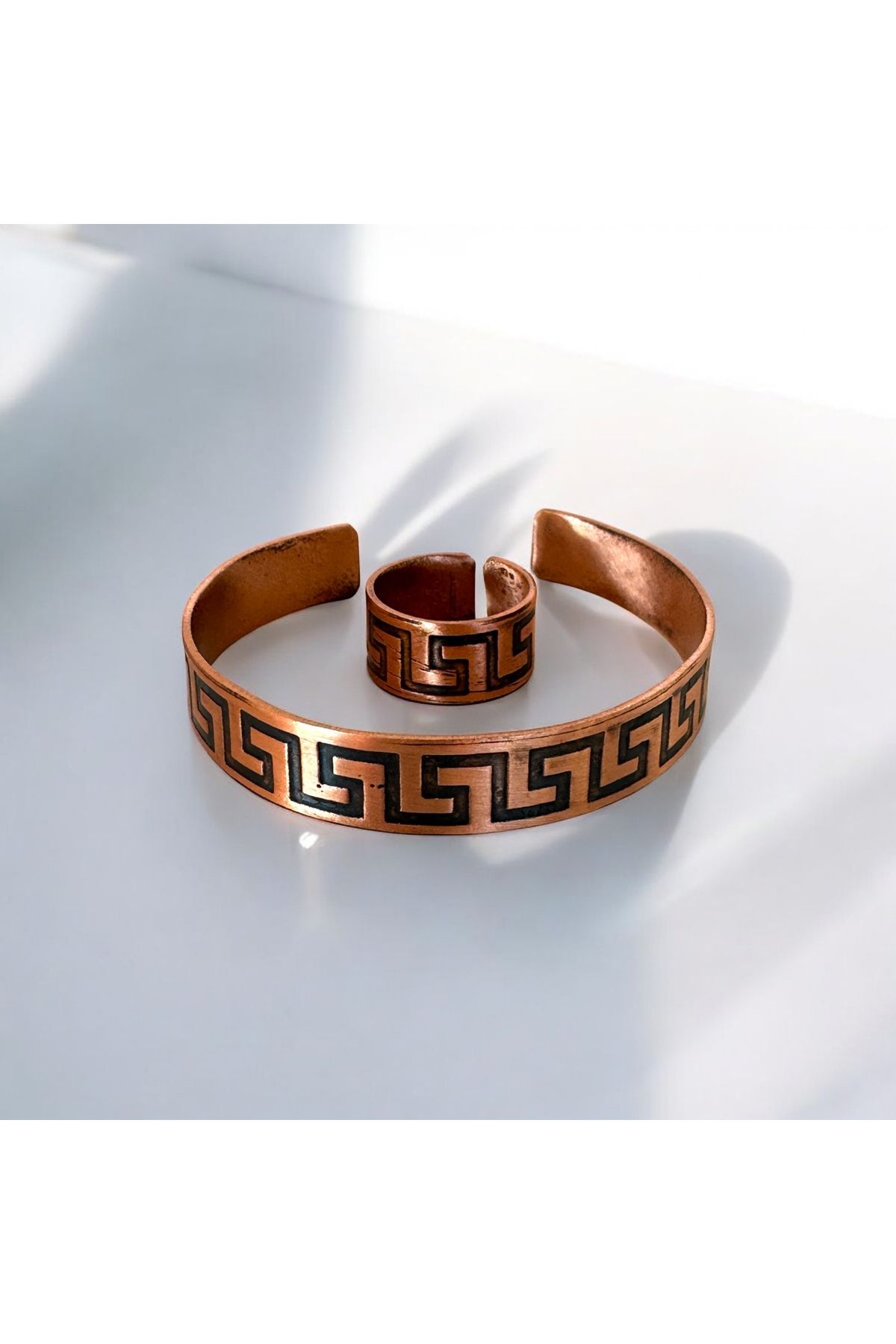 materialist-Copper Antique Patterned Unisex Bracelet & Ring Set – Adjustable Size – Energy Balancer 4