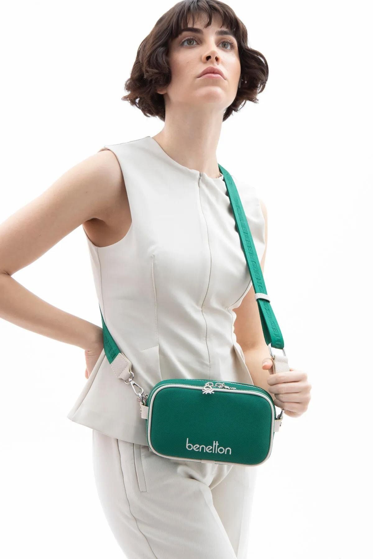 United Colors of Benetton Kadın Kol Çantası BNT 1626 - Zümrüt-Bej