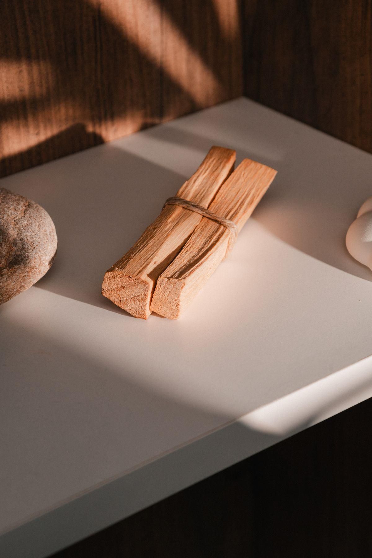 Love Bundles Palo Santo Ağaç Tütsü 2 Adet