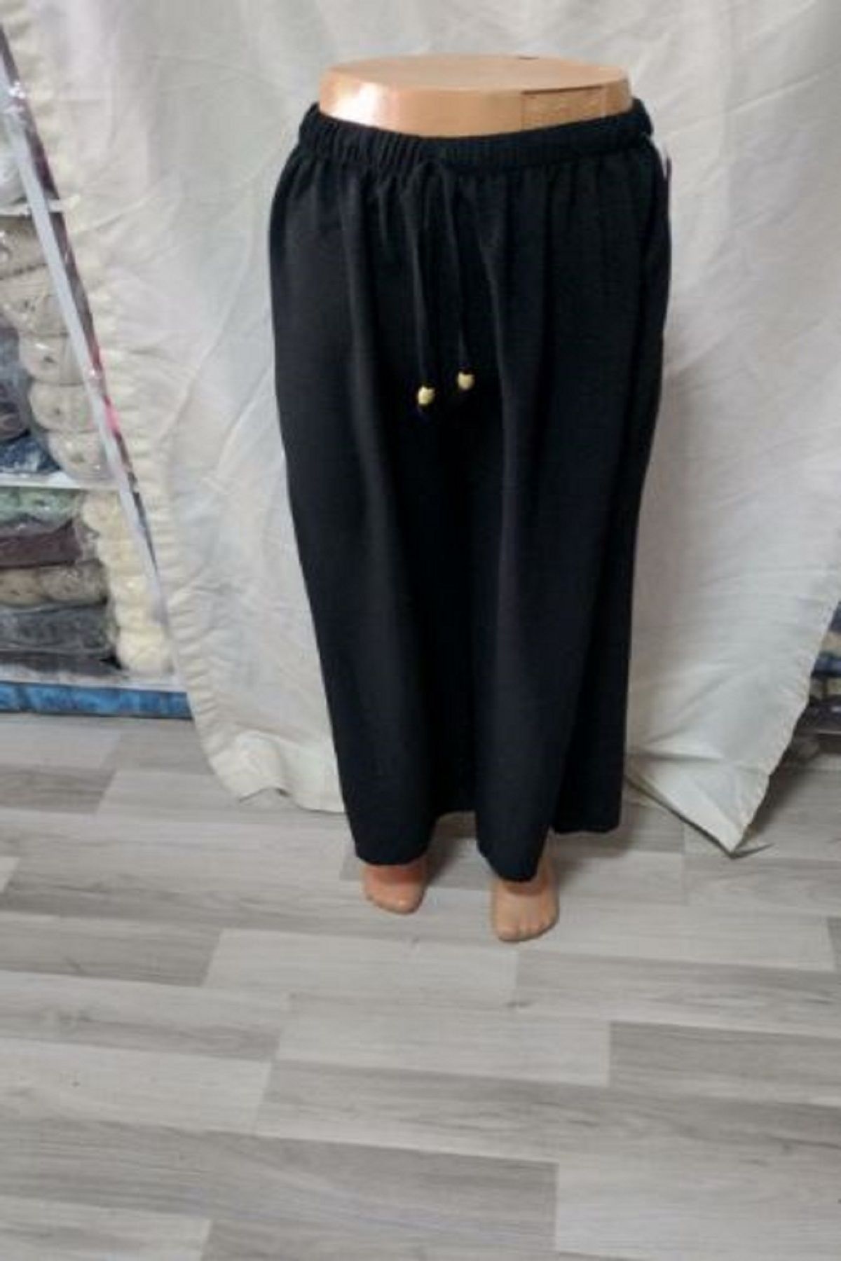 ARG SİYAH PANTOLON SİYAH GENİŞ PAÇA LASTİKLİ ÖNDEN BAGCIKLI 1 ADET KALİTELİ KULLANIŞLI GÜZEL ŞIK