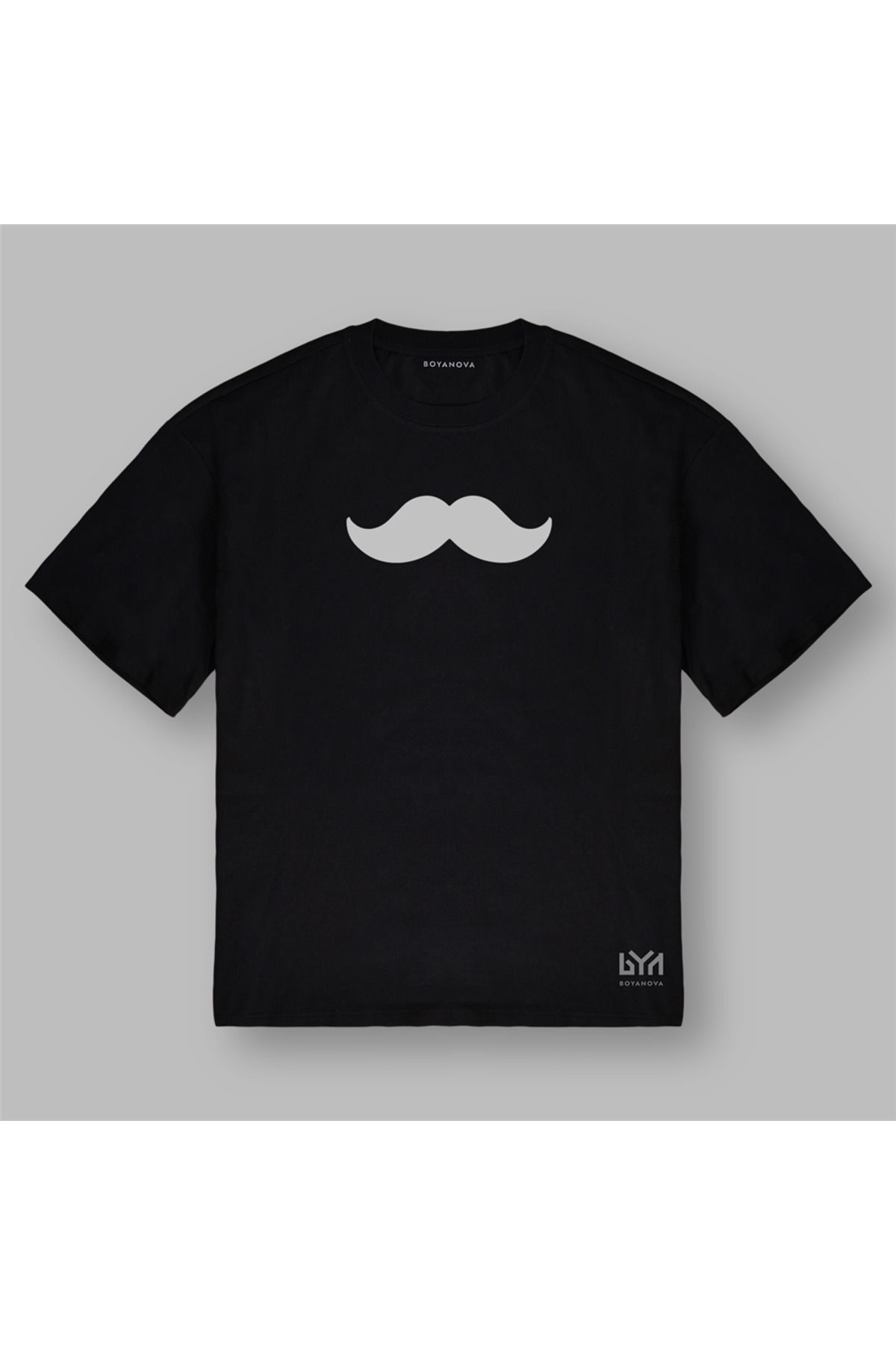 BOYANOVA Minimalist Bıyık Baskılı Siyah Oversize Tişört