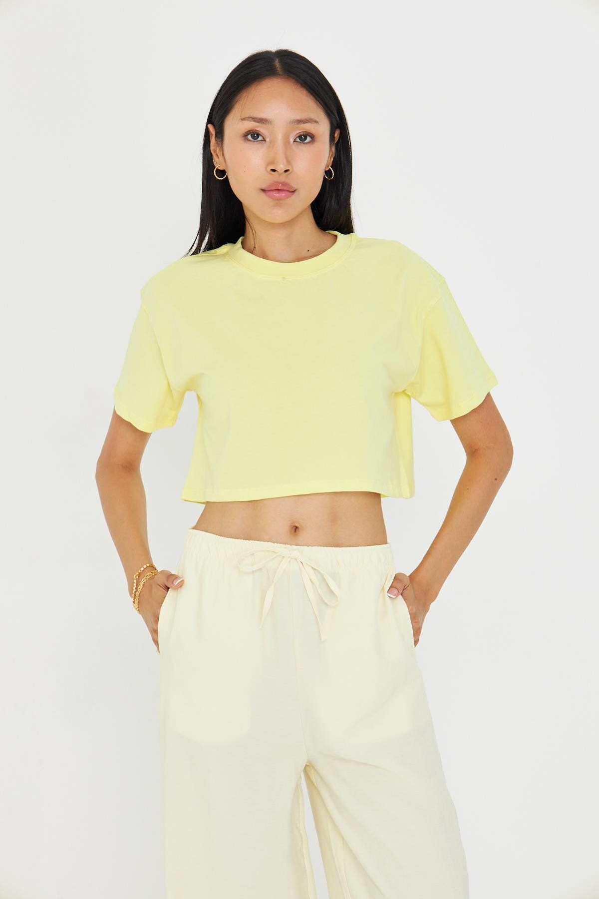 TIFFANY&TOMATO Bisiklet Yaka Crop Tişört