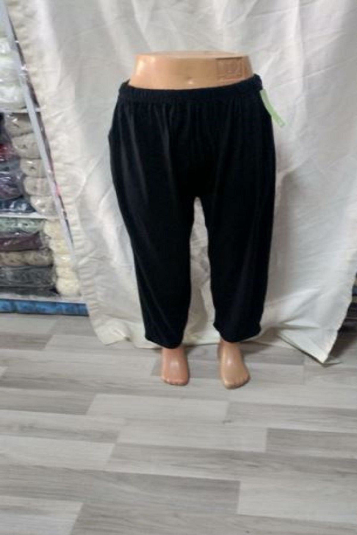 ARG SİYAH PANTOLON PENYE NORMAL PAÇA İKİ CEPLİ LASTİKLİ ÖNDEN BAGCIKLI 1 ADET KALİTELİ ŞIK