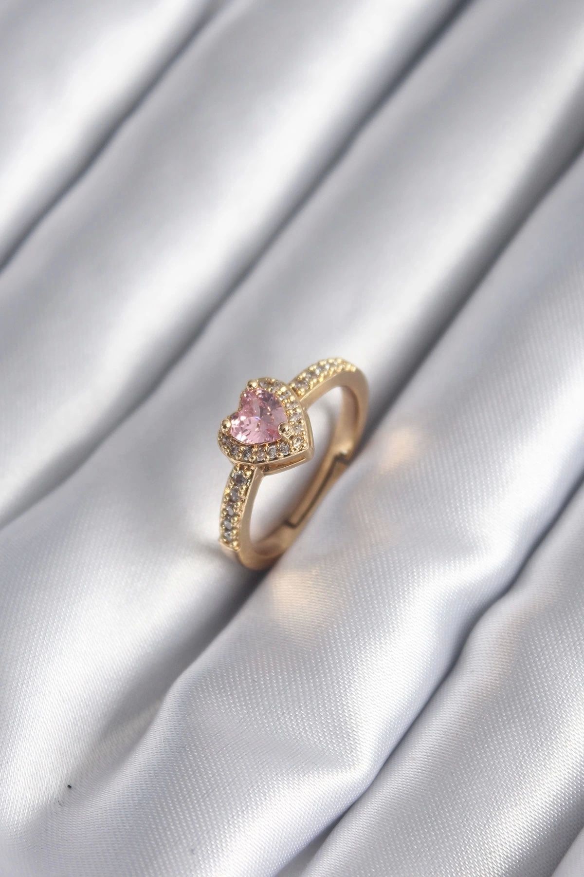 Generic Pirinç Gold Renk Pembe Zirkon Taş Kalp Charm Model Kadın Yüzük