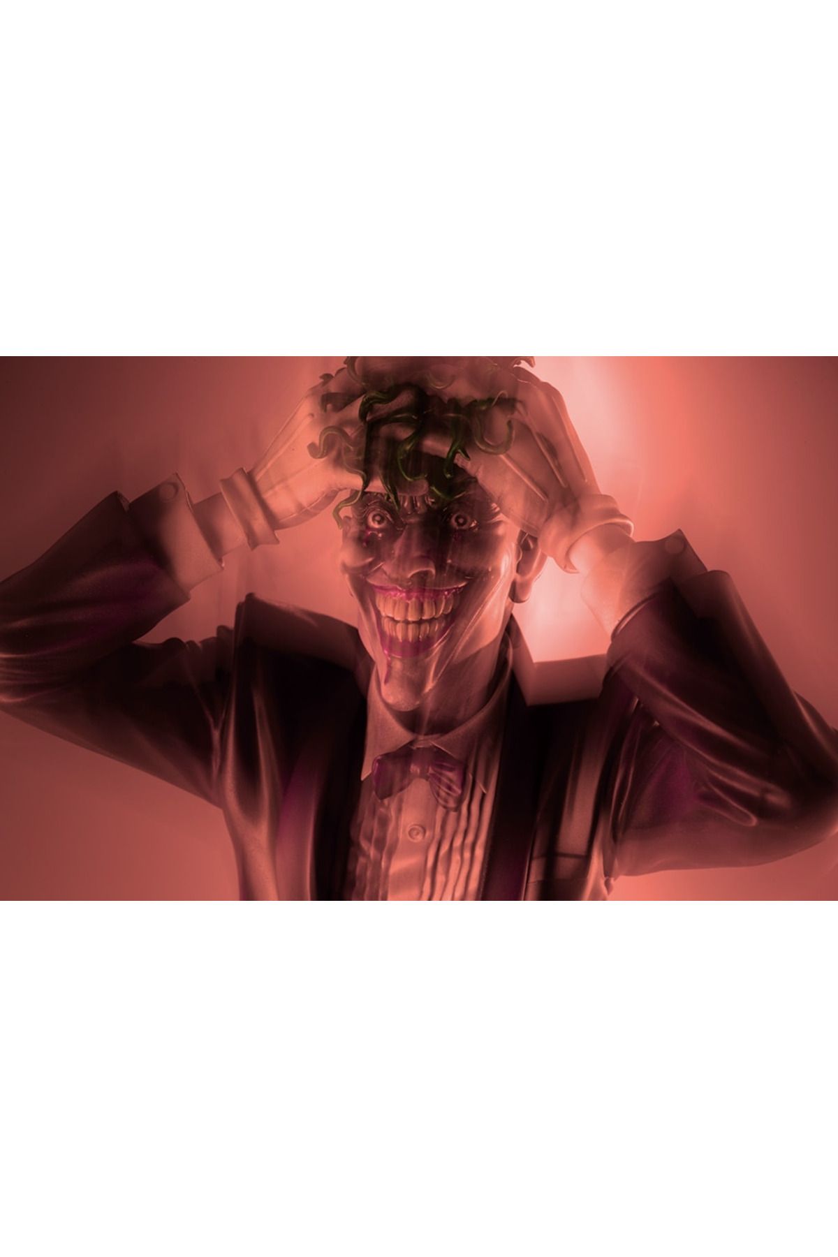Kotobukiya The Joker ' One Bad Day ' ARTFX Statue