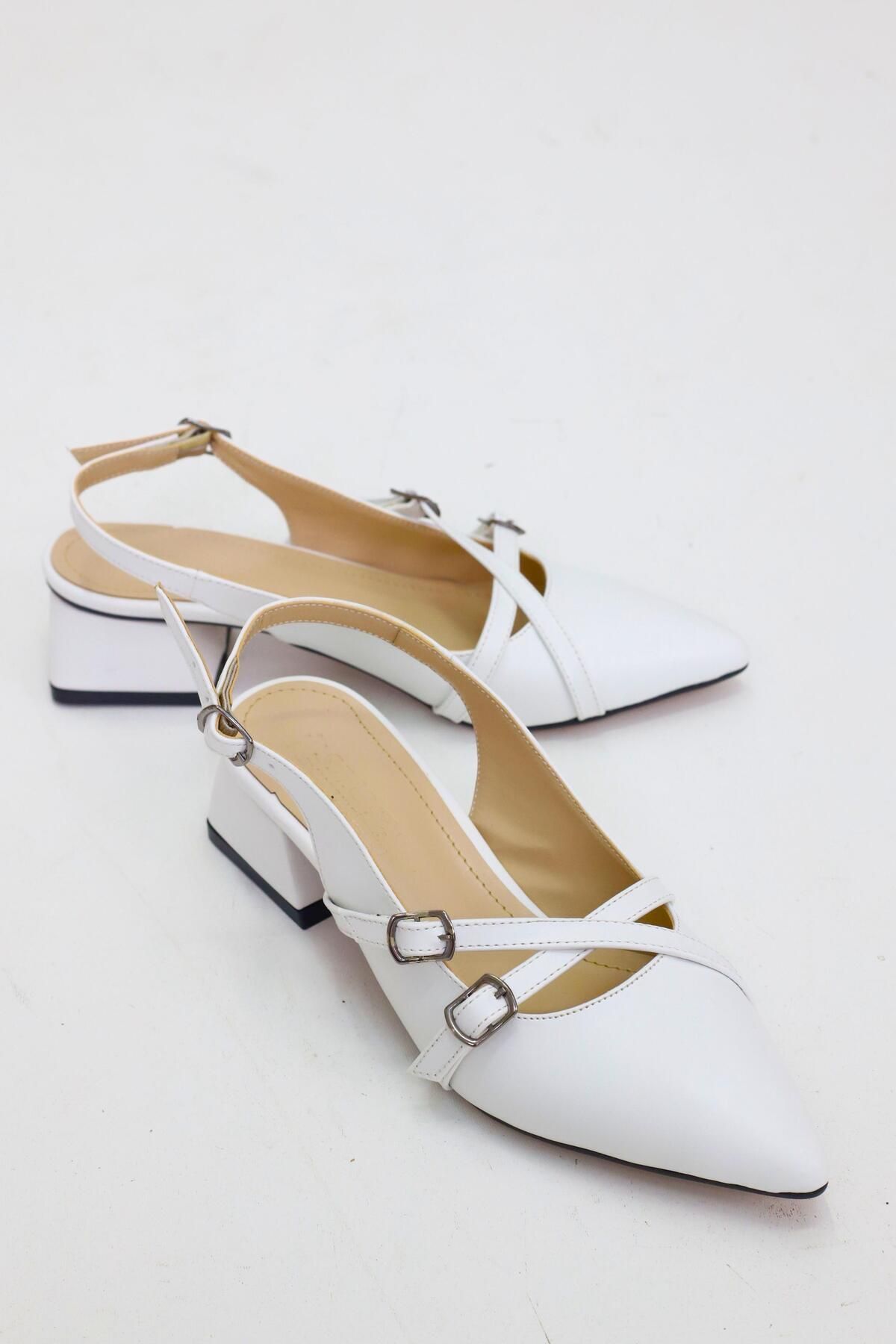OBAY LİFE Beyaz Kadın Bantlı Kemerli Stiletto NBR3042