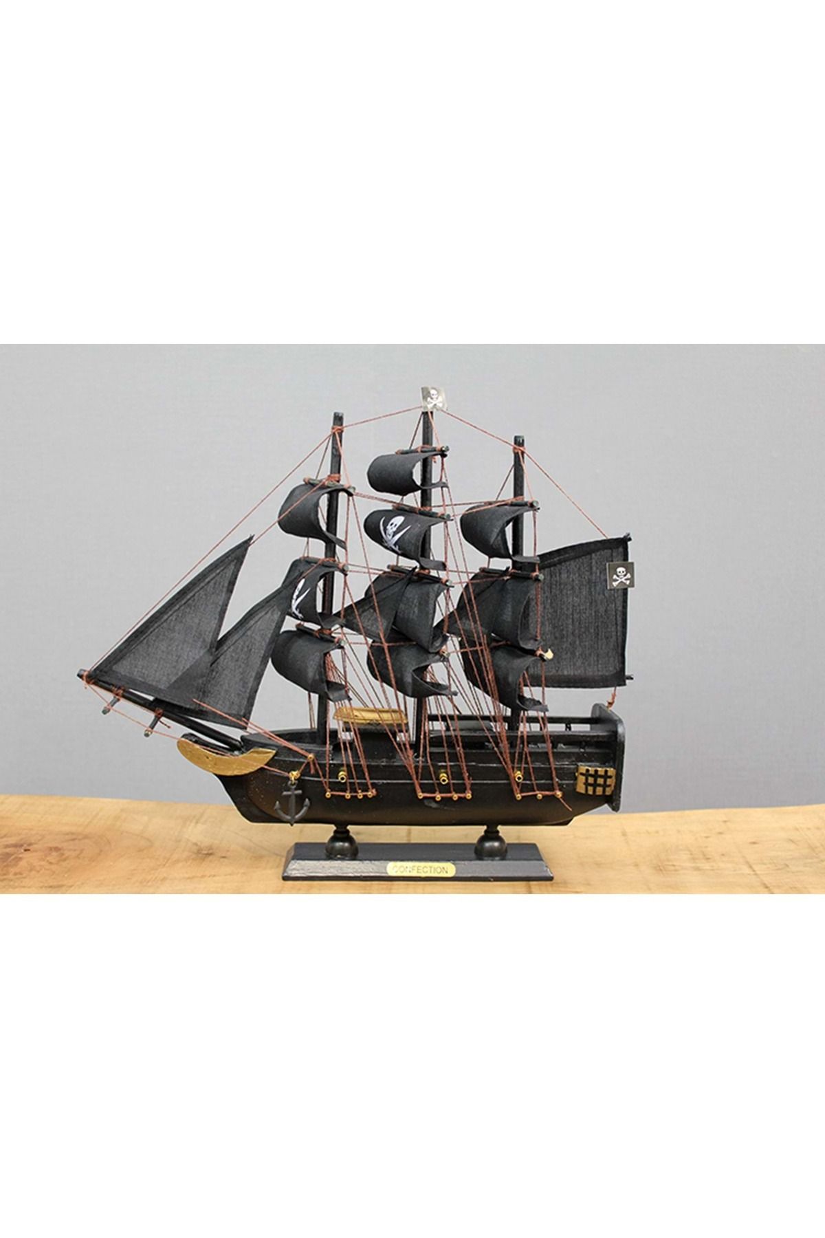 Store Ahşap Kara İnci Korsan Gemisi 24*22 Cm