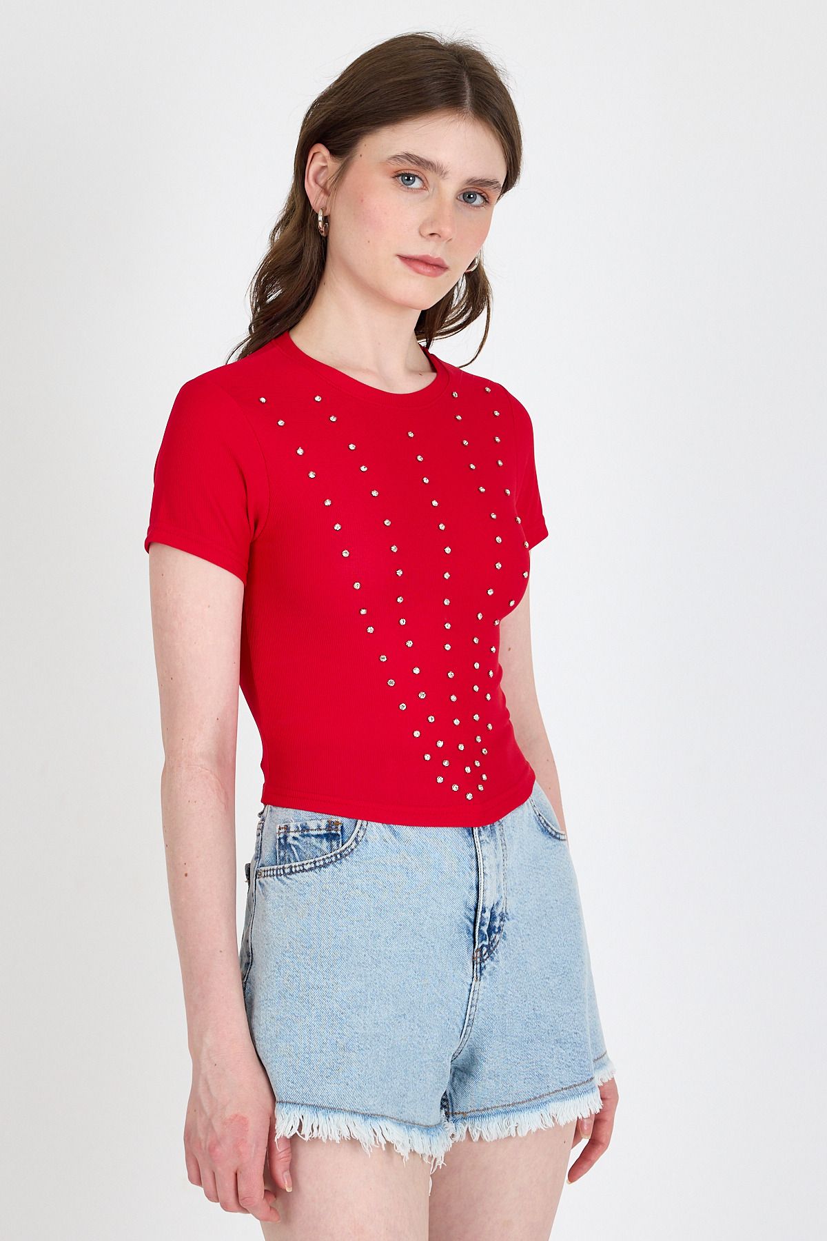 Rays Kırmızı Bisiklet Yaka Taş İşleme Detaylı Slim Fit Crop Tişört 1149