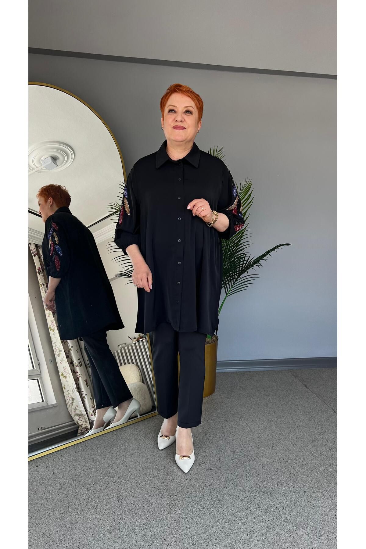 selma Büyük Beden İşleme Kollu Gömlek