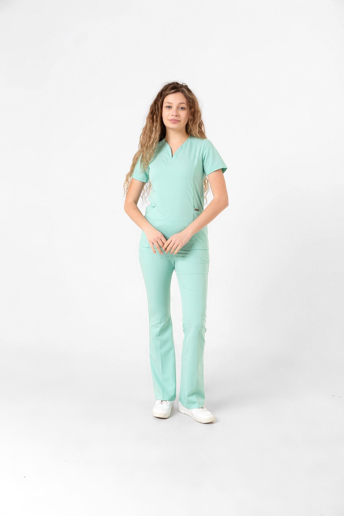 Onur Forma Scrubs Drop Collar Kadın Takım - Su Yeşili