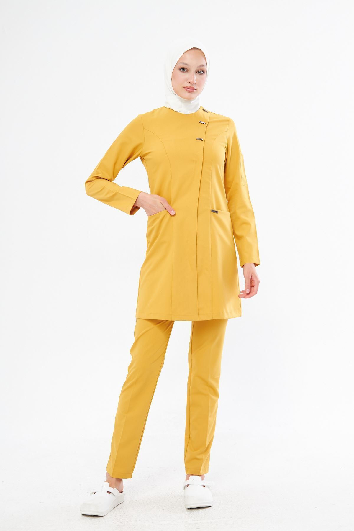 Onur Forma Scrubs Elegance Kadın Tesettür Takım - Hardal