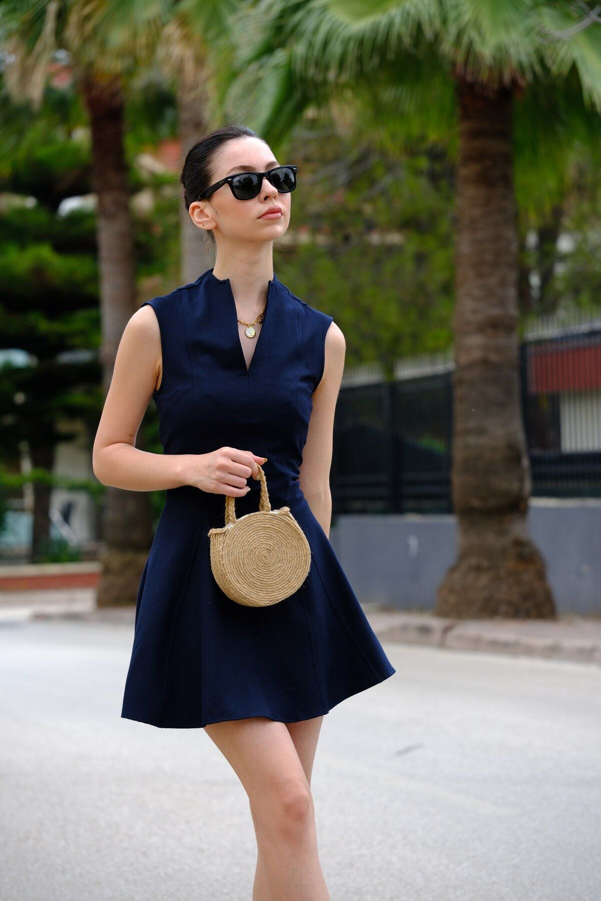Wearshai Kadın Lacivert kolsuz V yaka fit & flare elbise