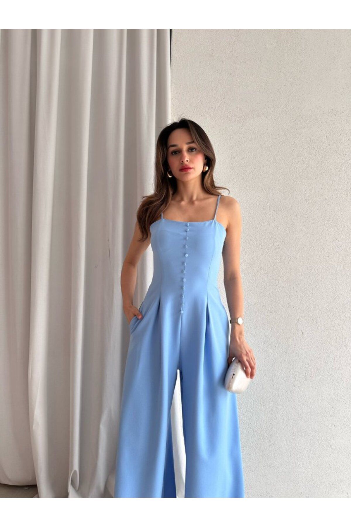 popibutik Kadın Askılı Kare Yaka Düğme Detaylı Tulum