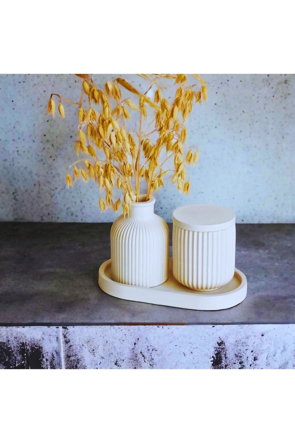 Nevhan Sanat Modern Çizgili Vazo, Kapaklı Kutu ve Beton Tepsi Seti