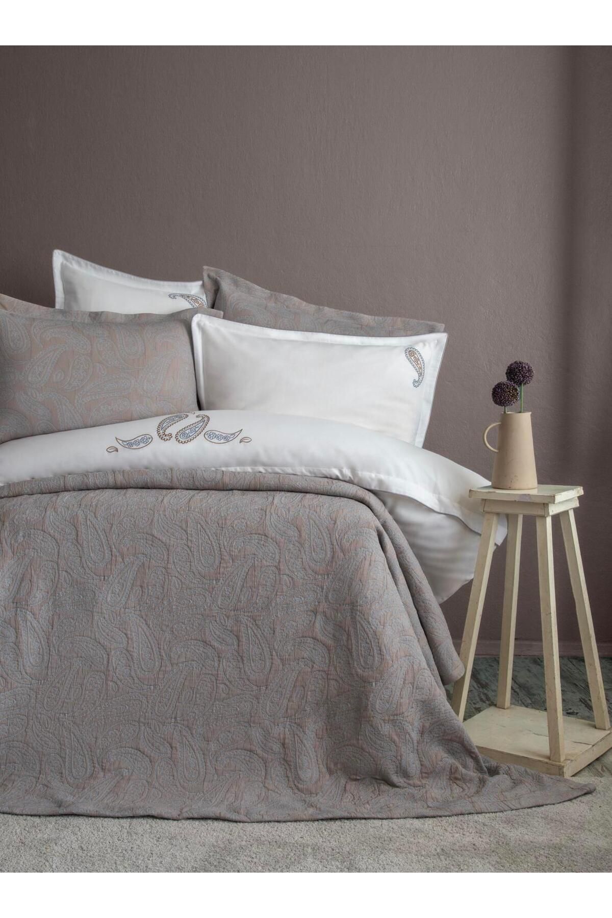 Apricitas HOME ÇİFT KİŞİLİK YATAK ÖRTÜSÜ NEVRESIM SET MARSILYA INDIGO - YATAK ORTUSU