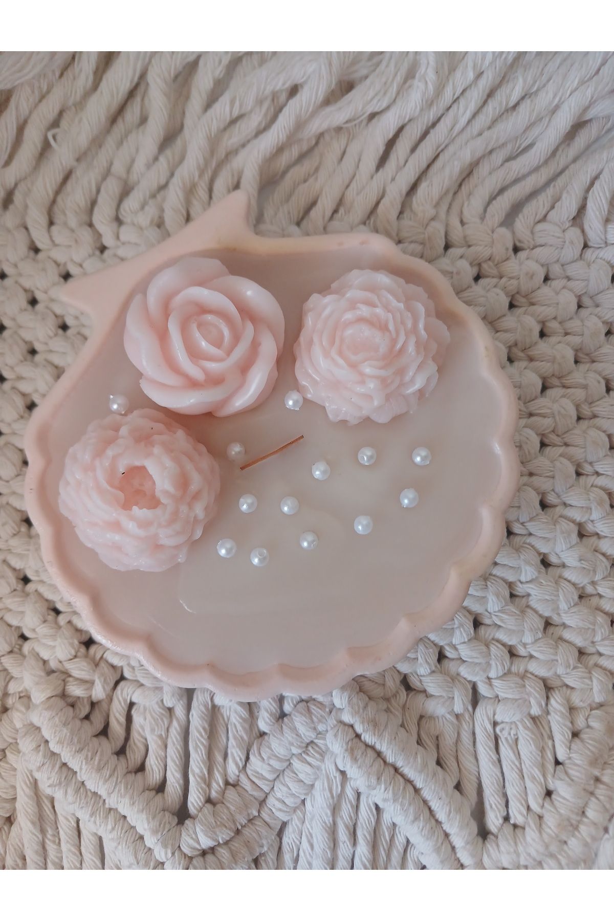 Home Midye çiçekli ve boncuklu mum