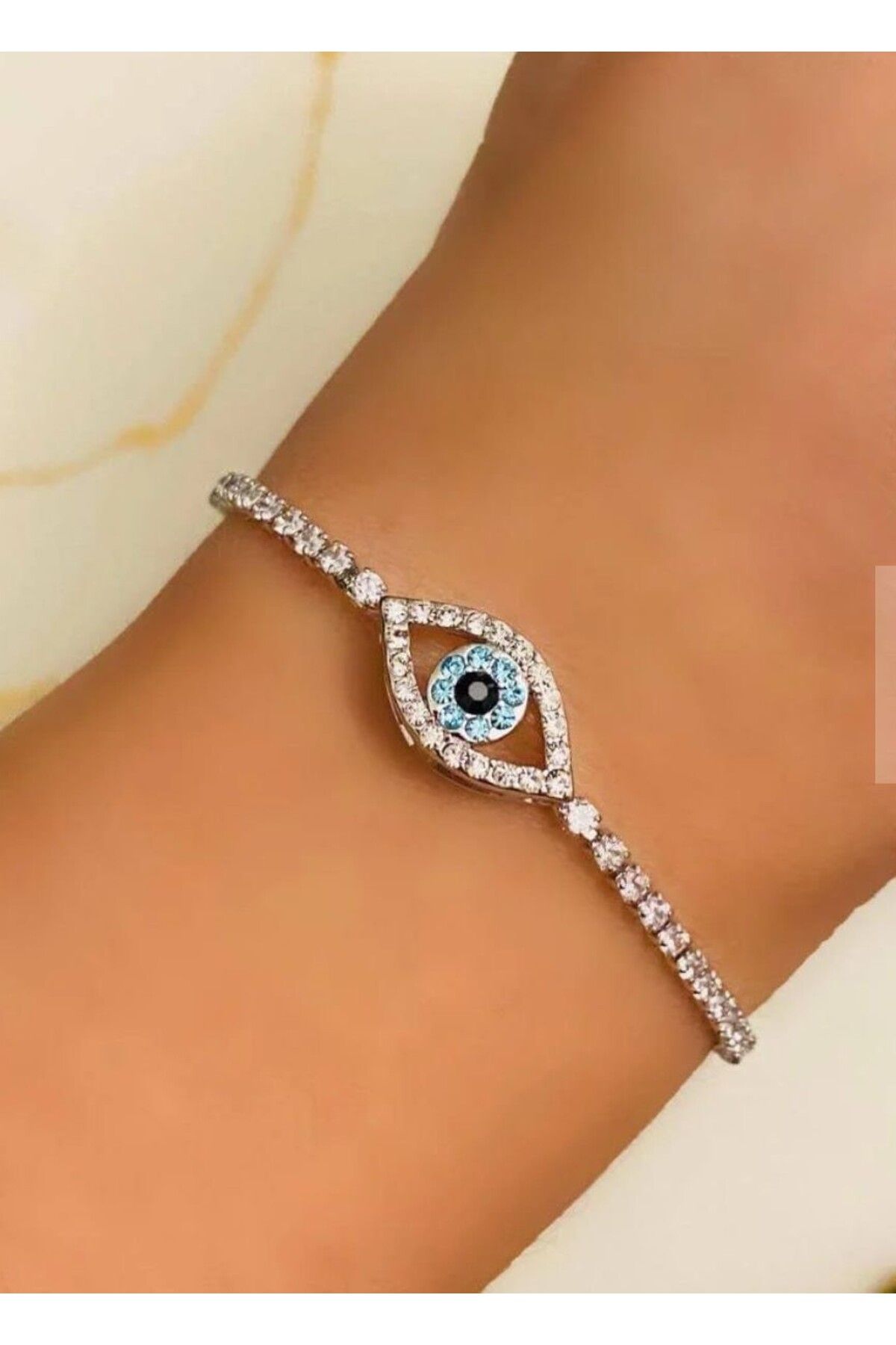 ÖNKÜTAKI Zirkon Taaşlı NazarlıGöz Model Su Yolu Bileklik
