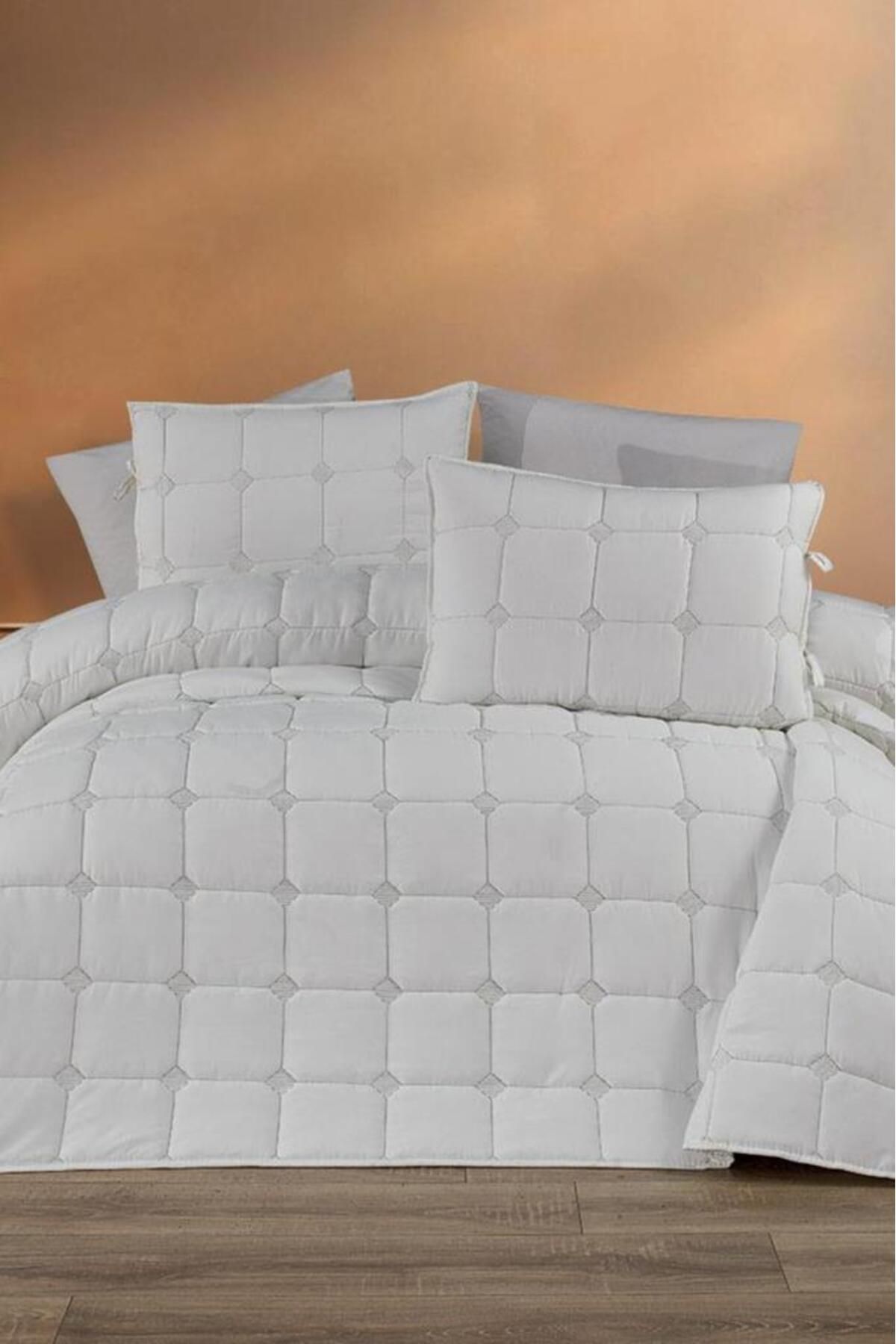 Çeyiz Diyarı Cratos Comfort Çift Kişilik Yatak Örtüsü Krem