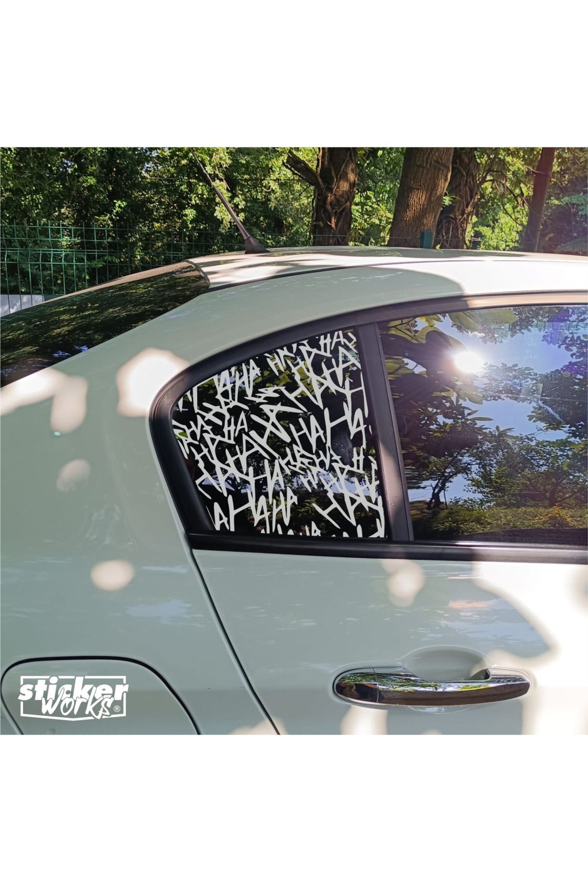 Sticker Works EGEA Kelebek Cam Hahaha Desen - Sağ Sol