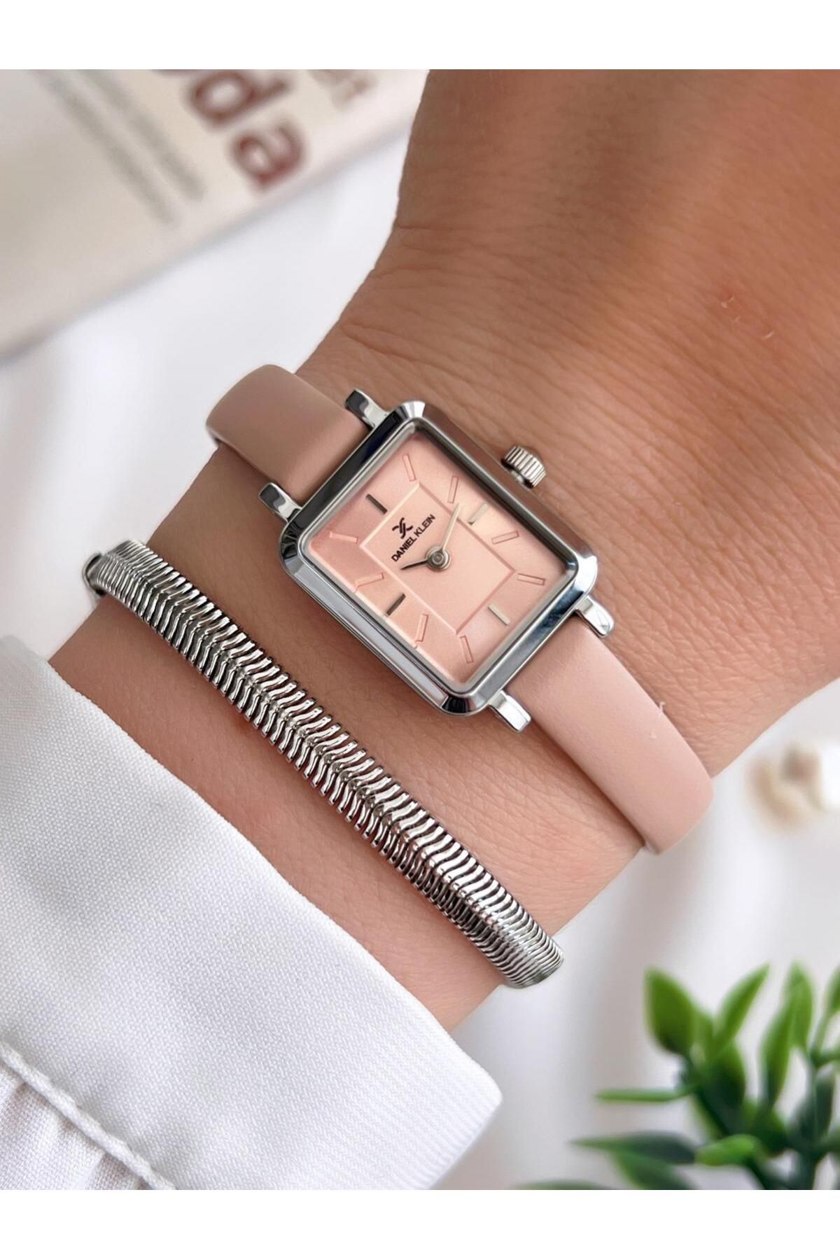 Daniel Klein Minimalist Model Deri Kordon 3 Atm Suya Dayanıklı Özel Tasarım Kadın Kol Saat+Bileklik