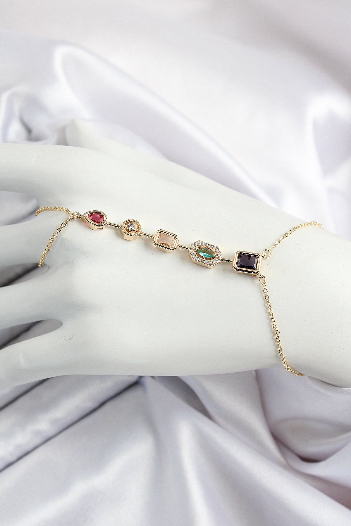 Clariss Pirinç Renkli Zirkon Taşlı Y Model Gold Renk Kadın Şahmeran