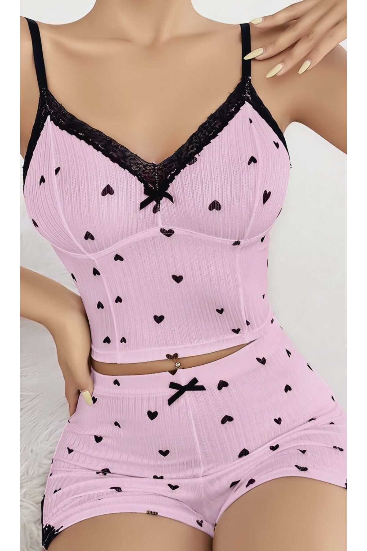 LUXERİA UNDERWEAR Kadın Pembe Kalp Desenli Dantelli Şortlu Ribana Pijama Takımı - Rahat ve Şık Ev Giyimi