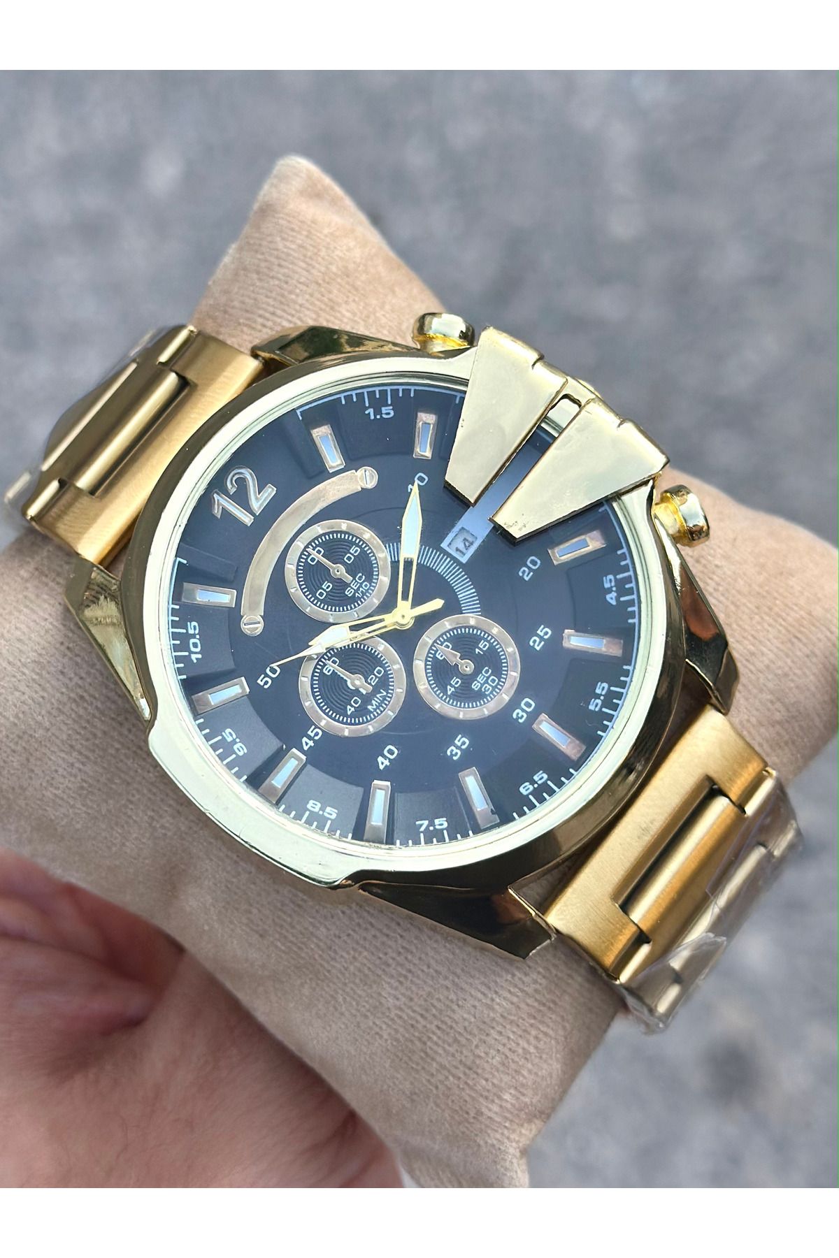 pierrose Gold Çelik Kordon Erkek Kol Saati