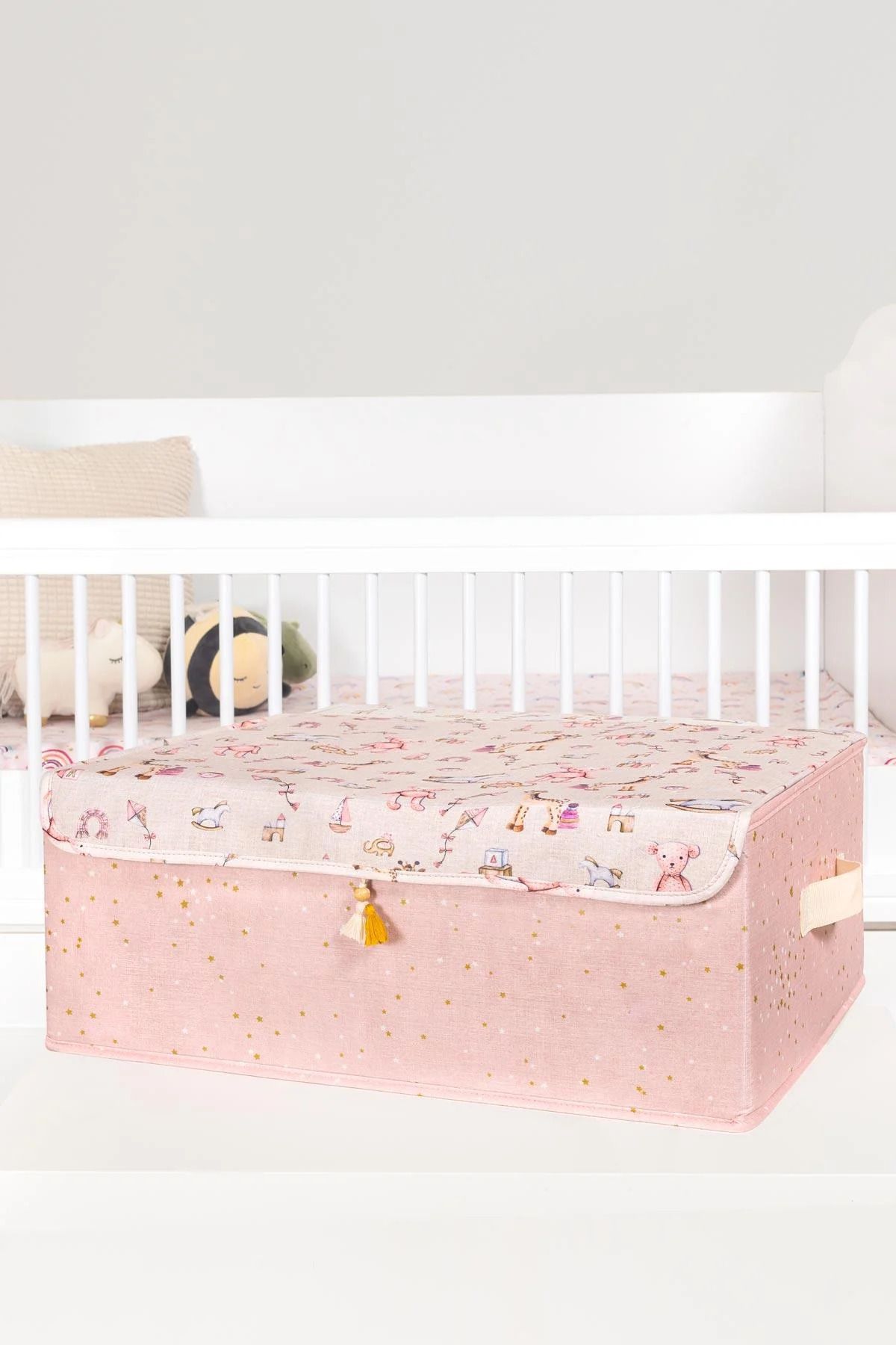 Olomo Baby Püsküllü Baza Altı Kapaklı Bebek Saklama Kutusu –50×38×19 cm,Oyuncak Kıyafet Düzenleyici
