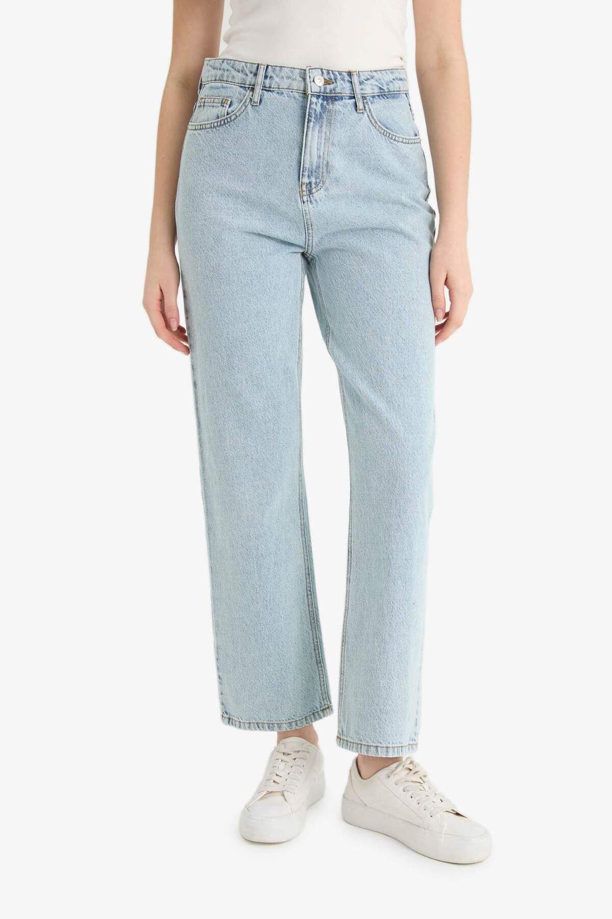 DeFacto Straight Fit Yüksek Bel Düz Paça Uzun Jean Pantolon E1706AX25SM