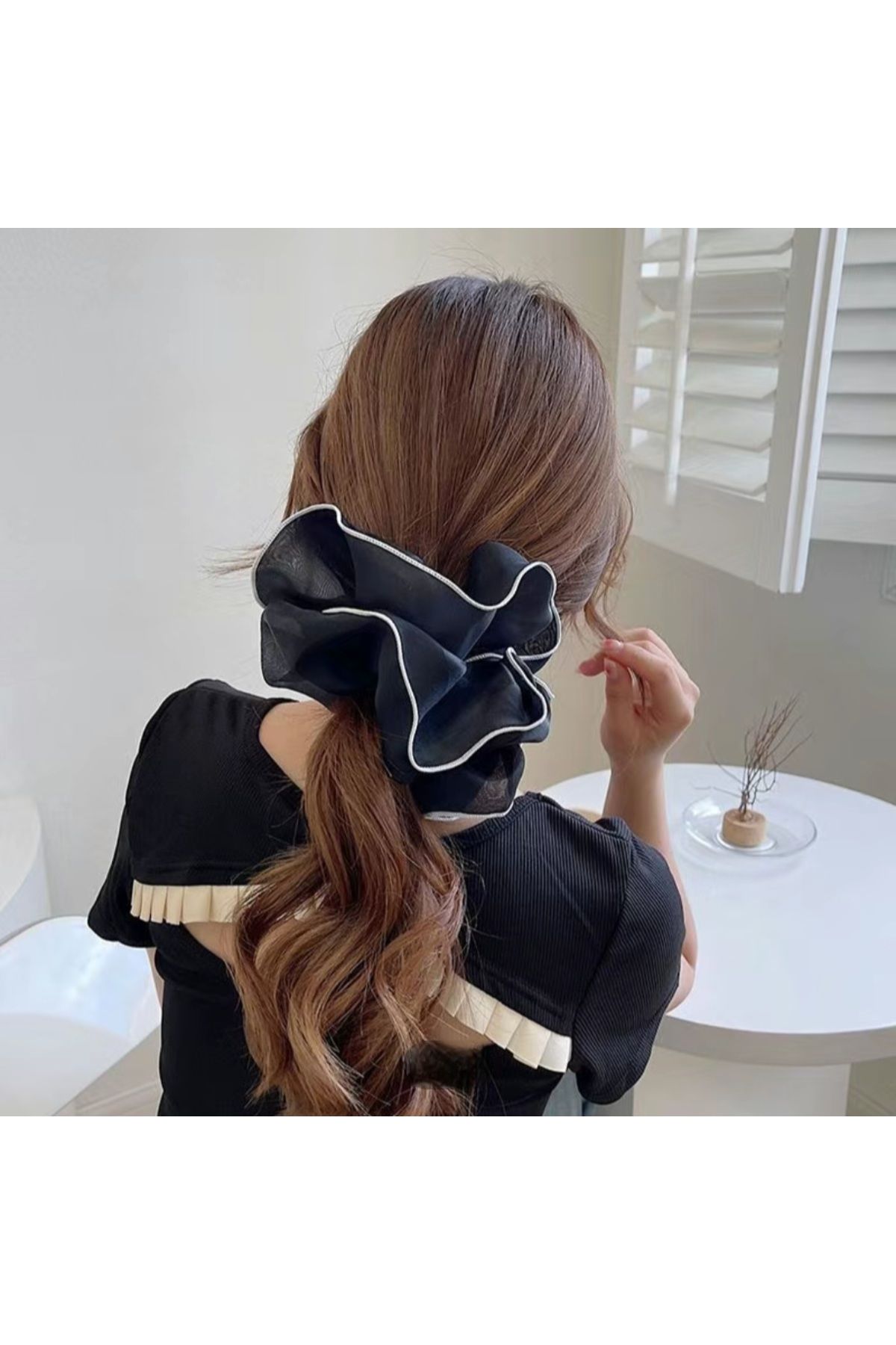REBORN DESIGN Kenarları Nakış Detaylı 17 cm Siyah Renk Saten Simit Toka