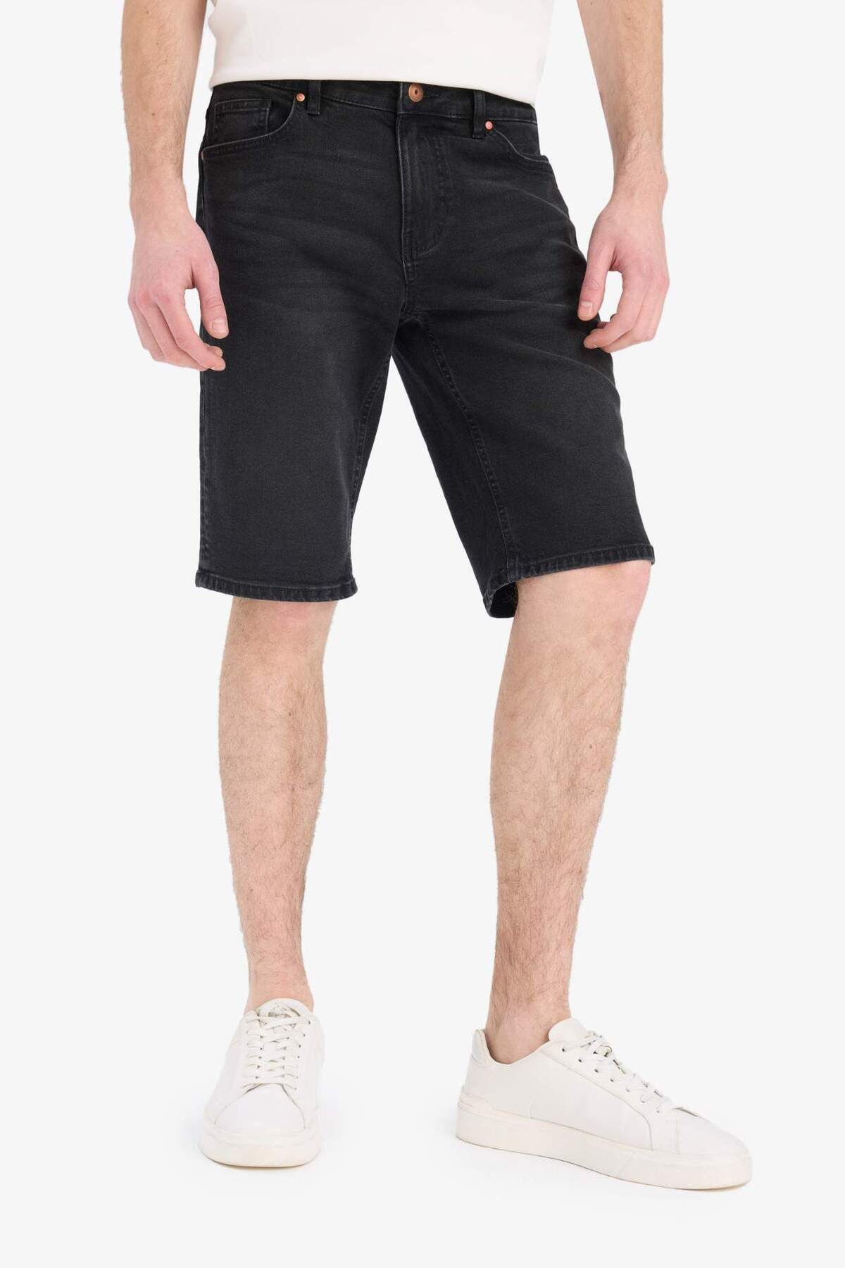 DeFacto Slim Fit Dar Kesim Jean Bermuda E4292AX25SM