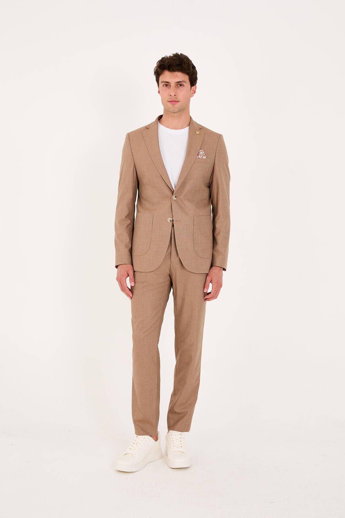 The Tailor Classics Dokulu Çift Yırtmaçlı Yarım Astarlı Takım Elbise