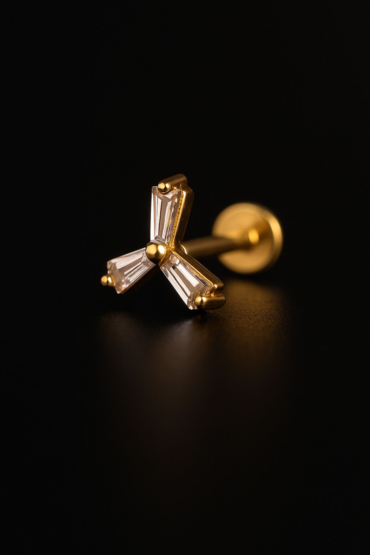 depozoom 316l Cerrahi Çelik Kıkırdak Tragus Ve Tüm Kulak Bölgesine Uygun Zirkon Taş Piercing