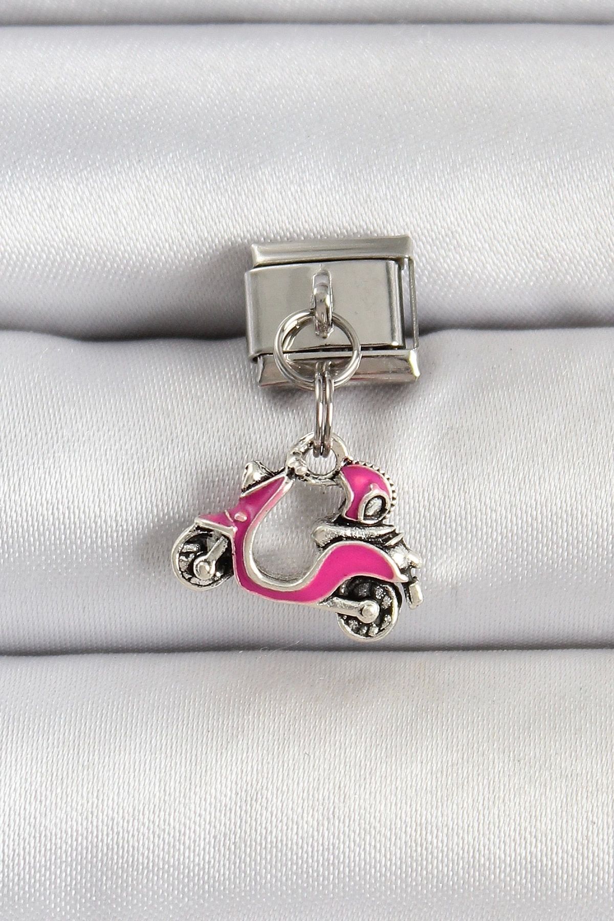 luz&pos 316L Çelik Gümüş Renk Pembe Scooter Model Nomination Charm