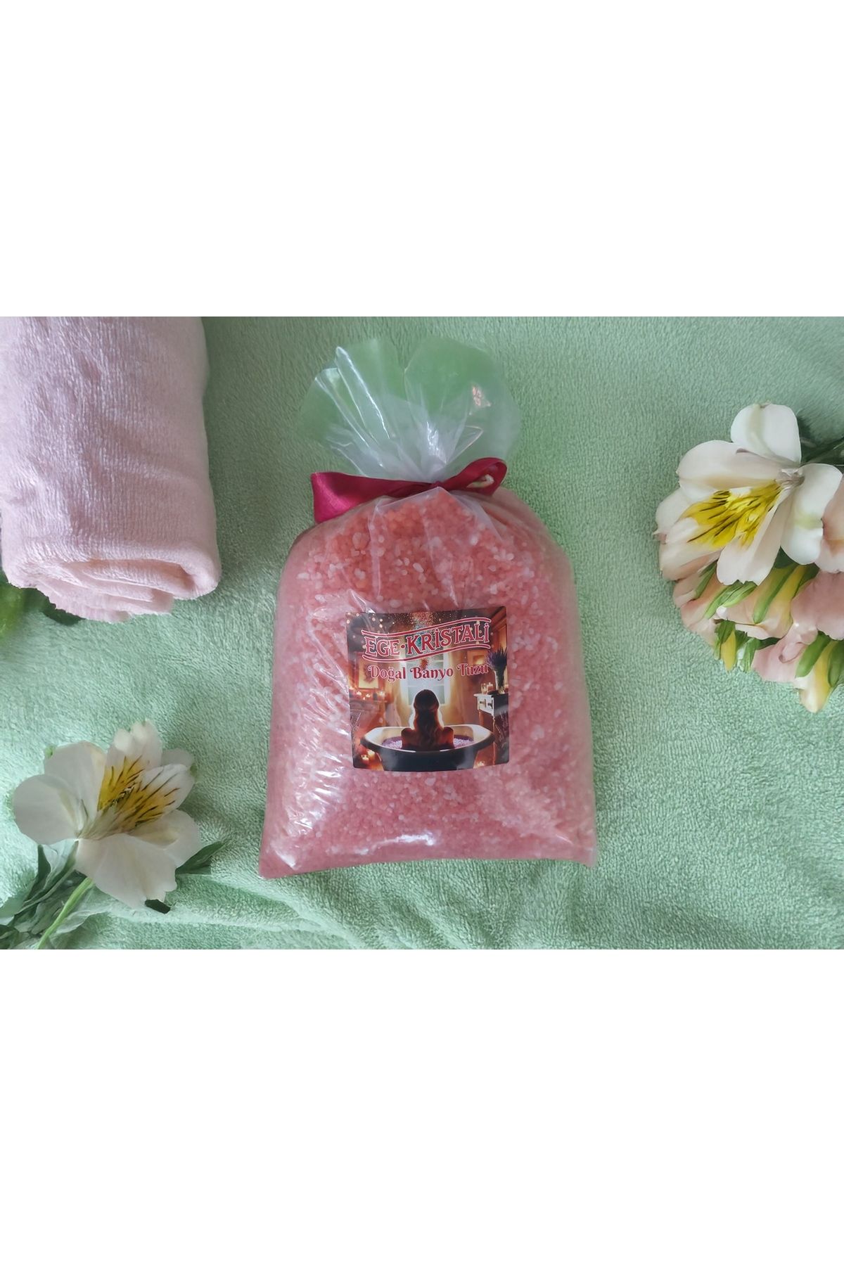 EGE KRİSTALİ EGE KRİSTALİ SANDAL AĞACI AROMALI BANYO TUZU 2.5 KG