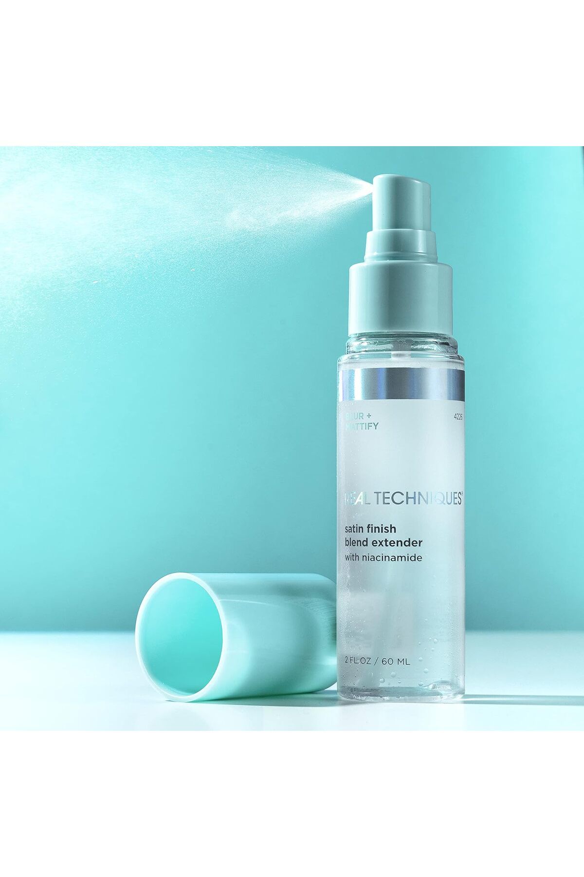 Real Techniques-Sponge+ Setting Spray for Face, Mattify With Niacinamide, Sponge Extender Mist 6